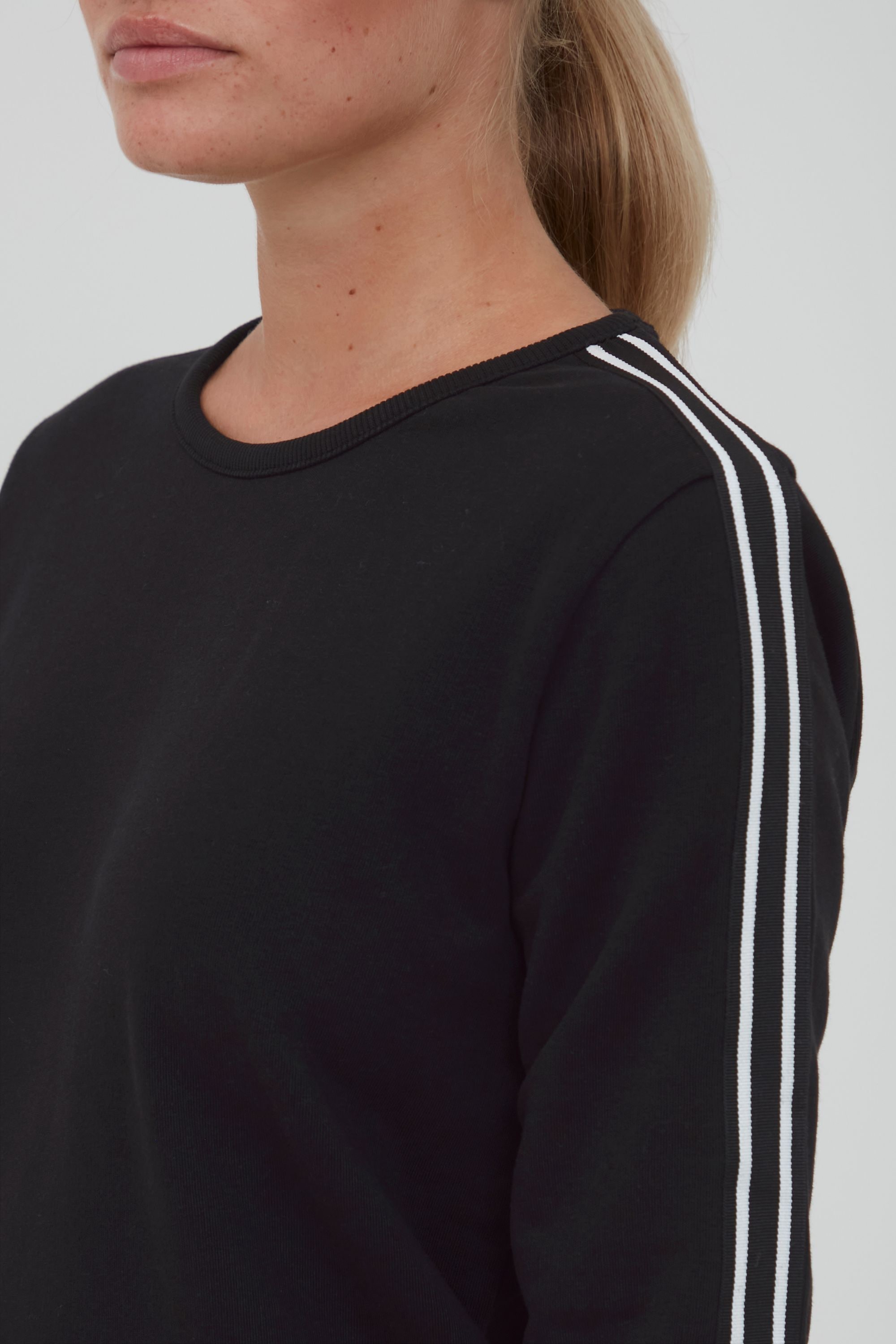 OXMO Sweatshirt »Sweatshirt OXGabita«
