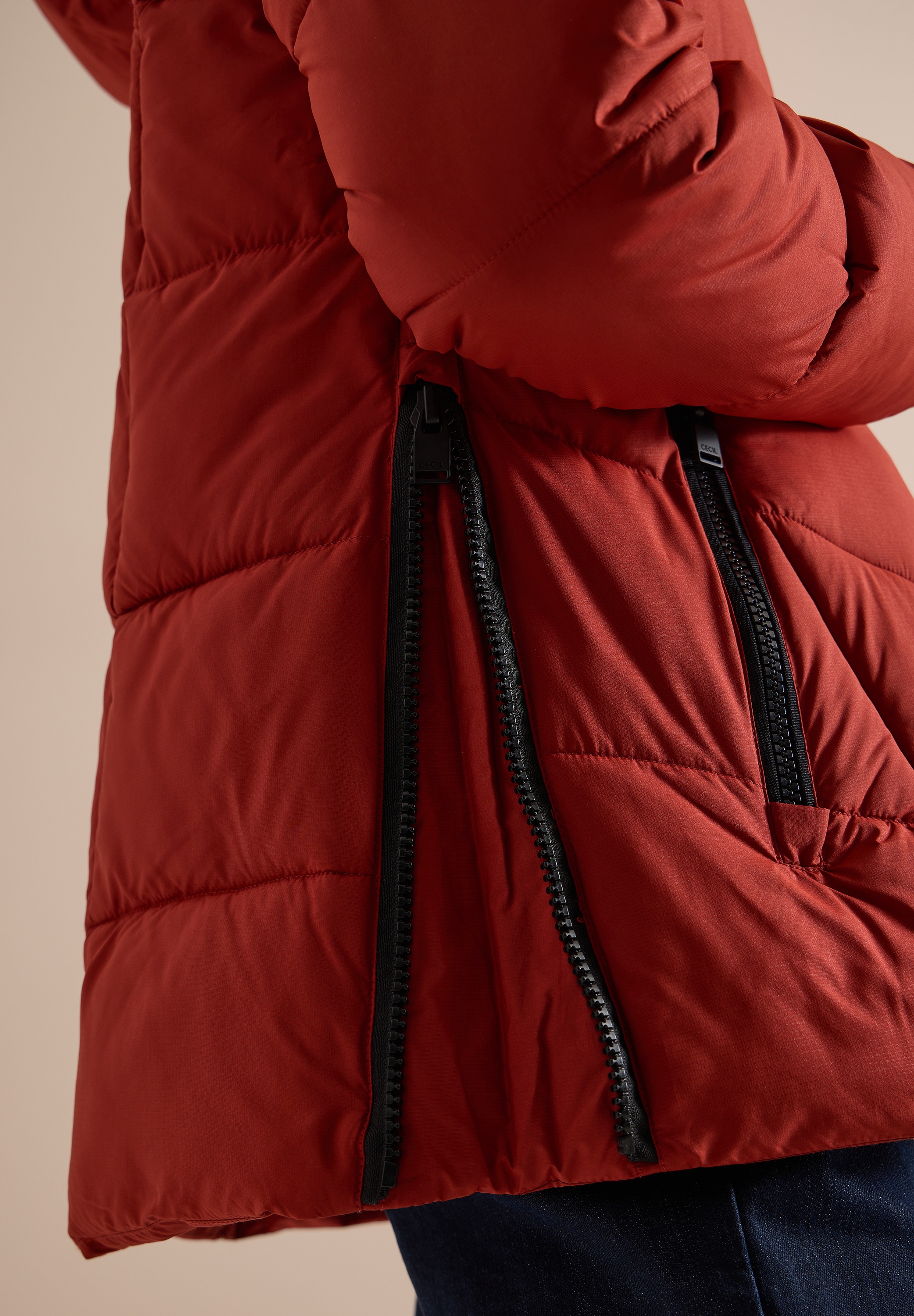 Cecil Steppjacke mit Kapuze Winterjacke in Midi-Länge mit Kapuze