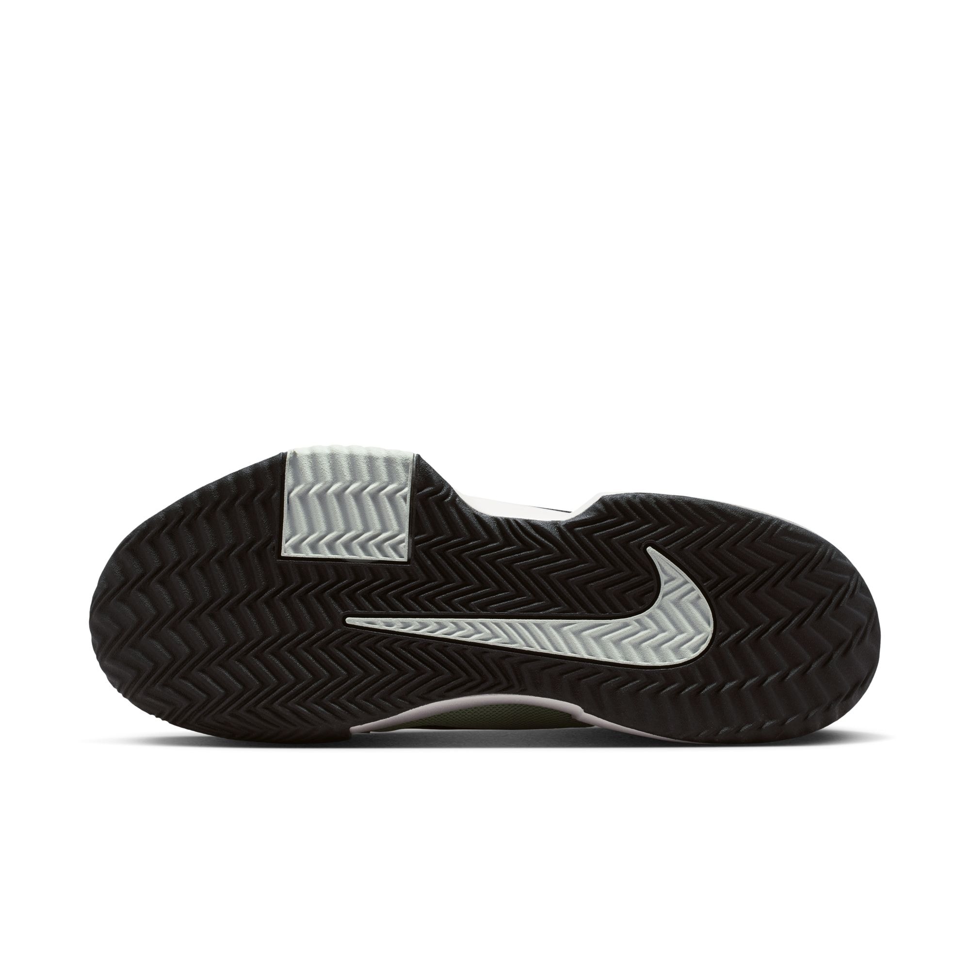 Nike Tennisschuh »Zoom GP Challenge Pro«  Sandplatzschuhe für Ascheplätze