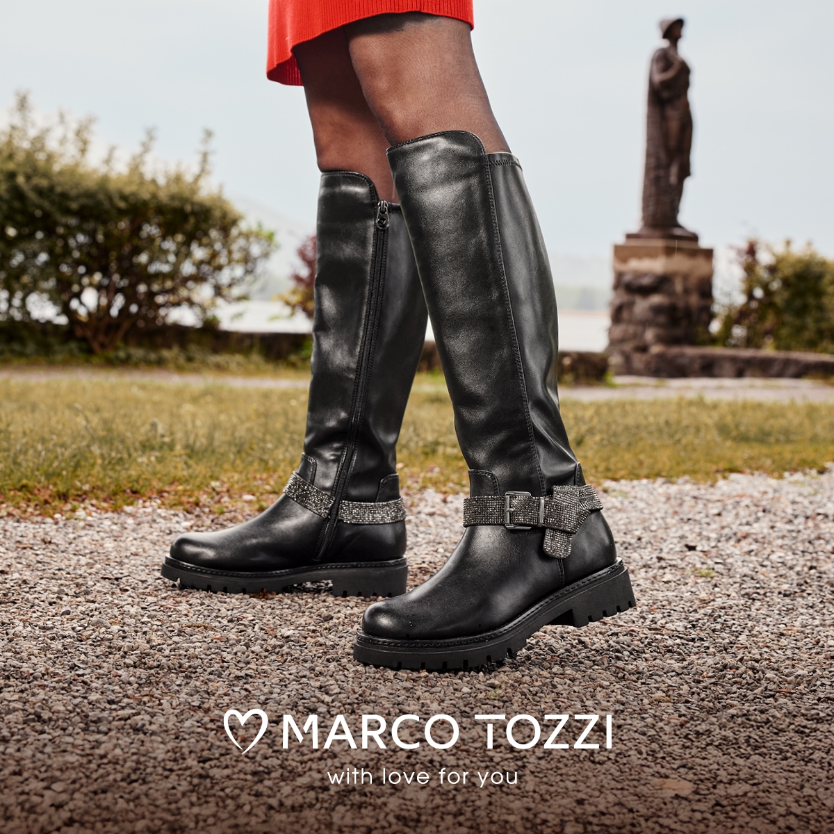 MARCO TOZZI by GMK Stiefel  , Blockabsatz, Langschaftstiefel mit schmuckbesetztem Zierriegel