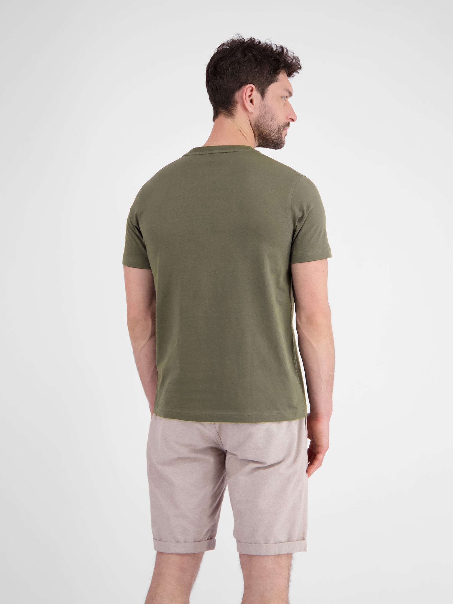 LERROS Kurzarmshirt, mit Logostickerei auf der Brust
