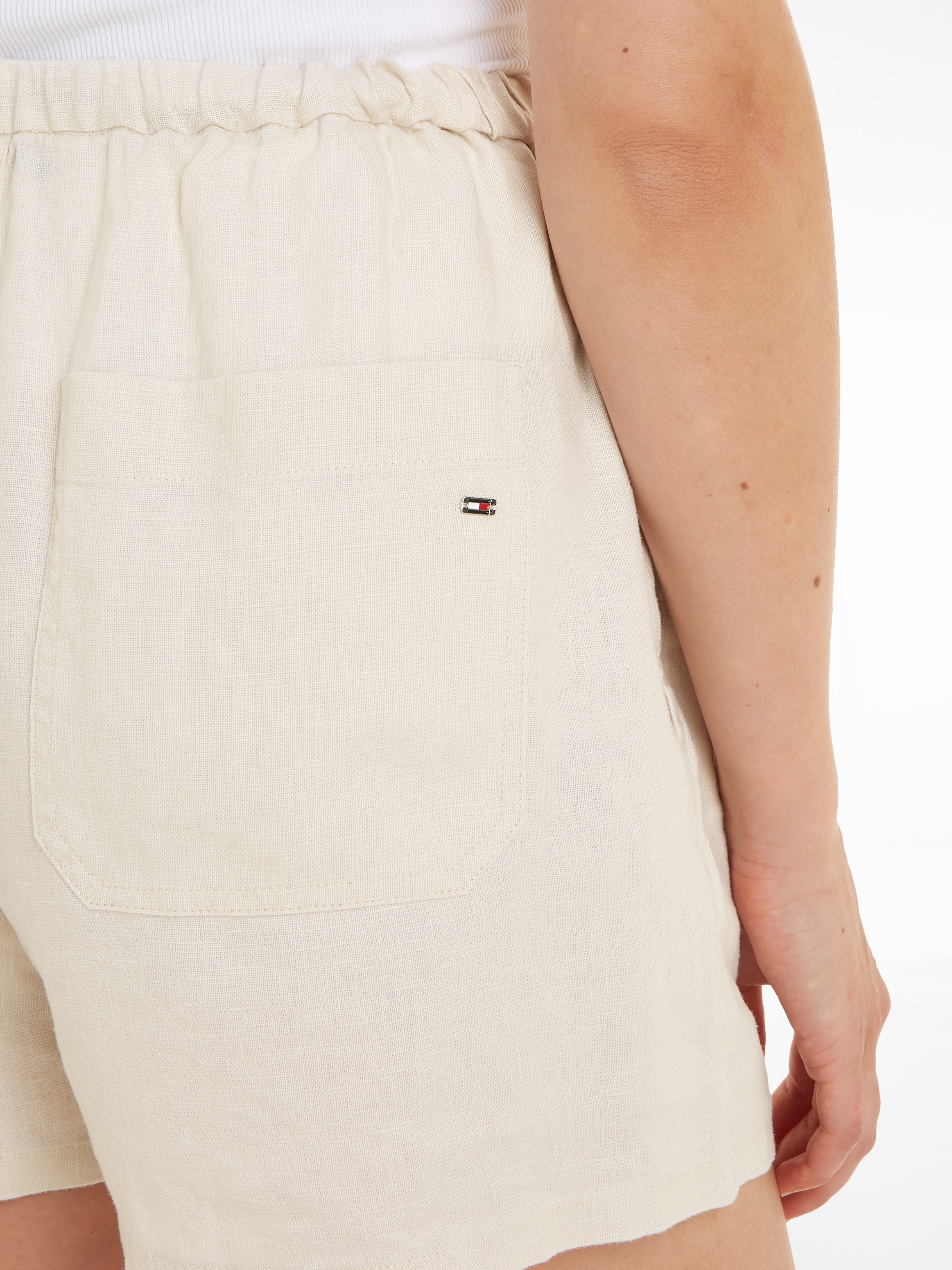 Tommy Hilfiger Shorts »PULL ON CASUAL LINEN SHORT«, mit Logostickerei