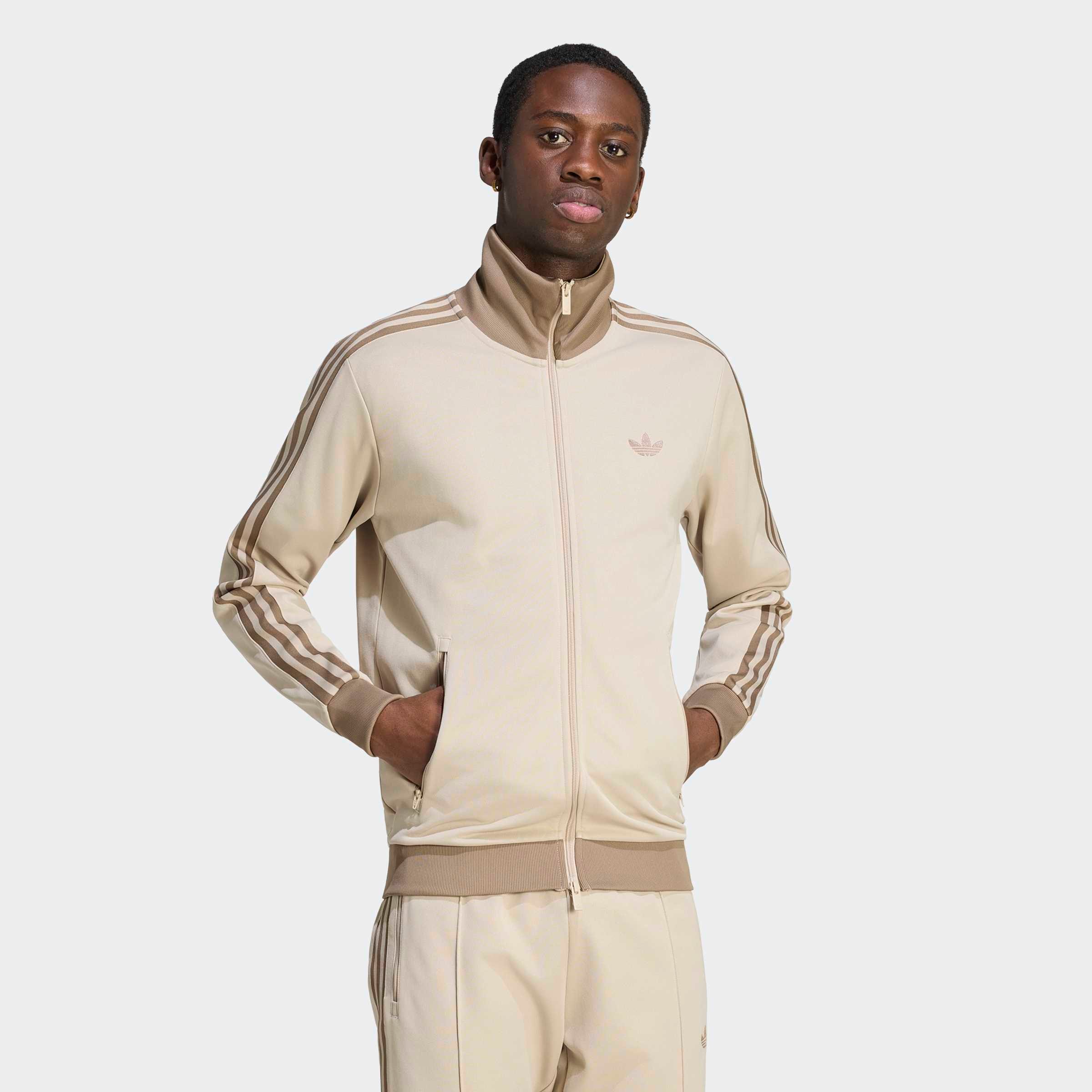 adidas Originals Trainingsjacke »BECKENBAUER TT« mit Rundhalsausschnitt, aus Baumwolle und Polyester, in normaler Länge