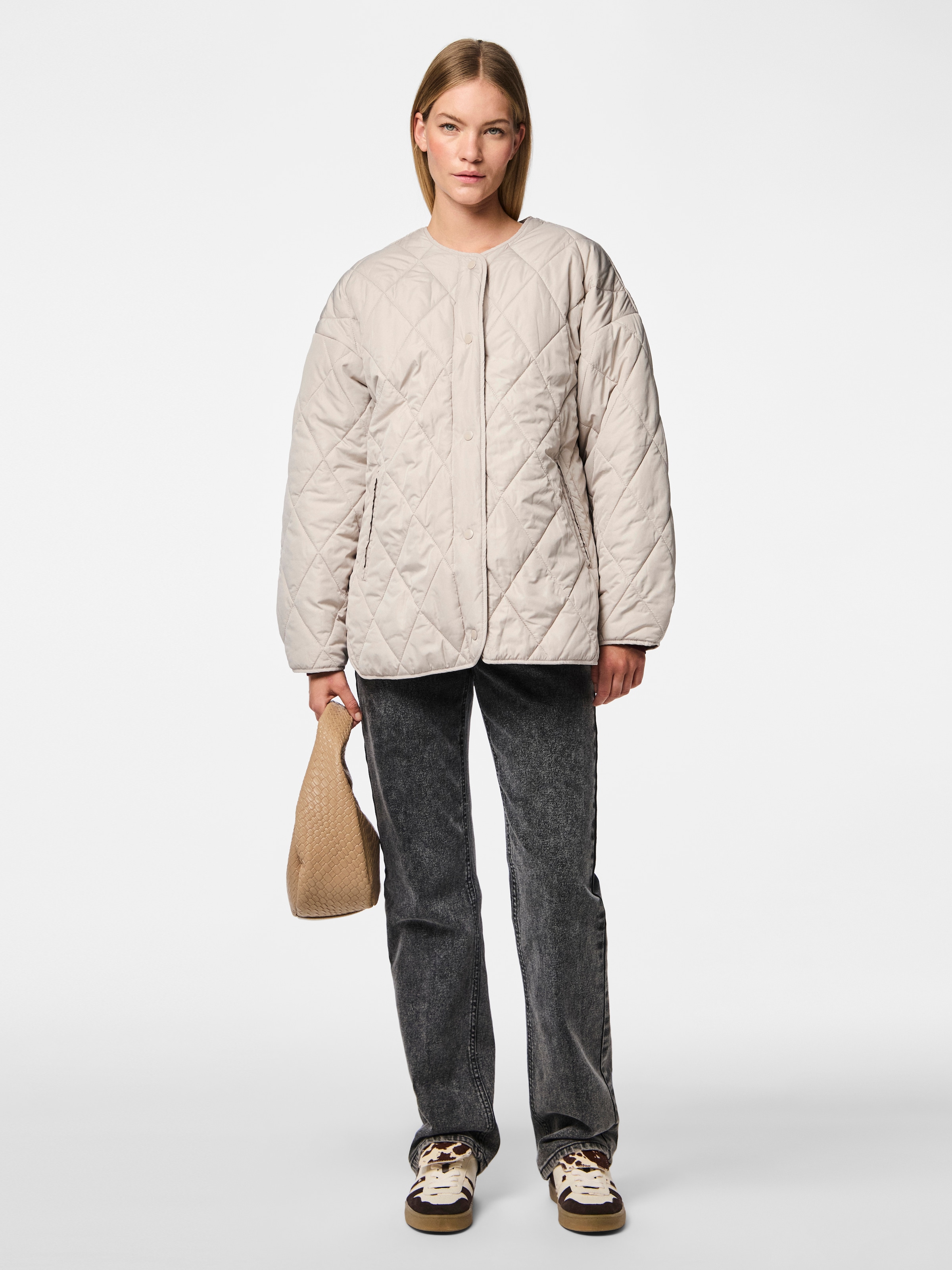 pieces Steppjacke »PCSTELLA QUILTED JACKET NOOS BC« Kunstfaser