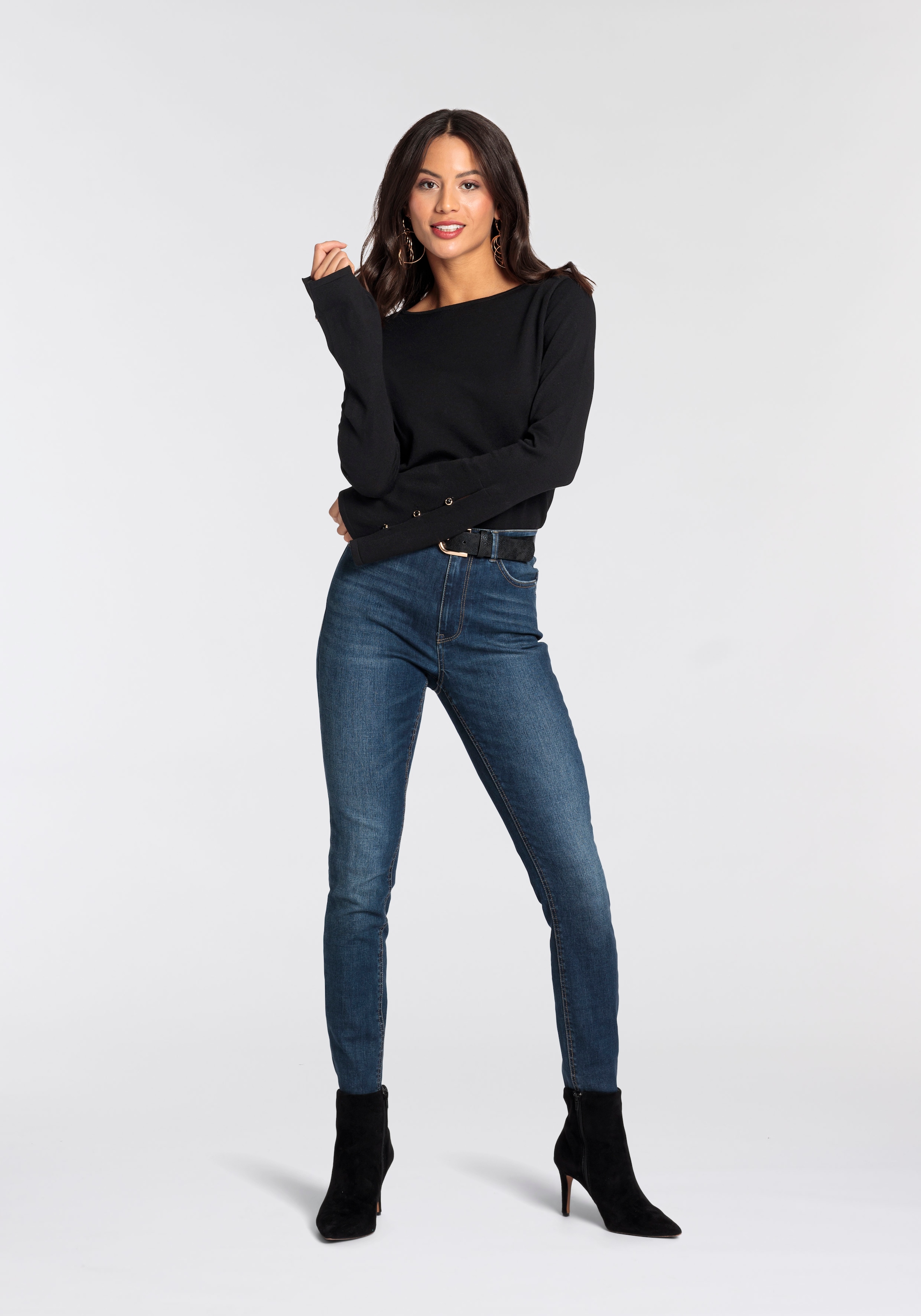 Laura Scott Rundhalspullover, mit eleganter Knopfleiste am Ärmel