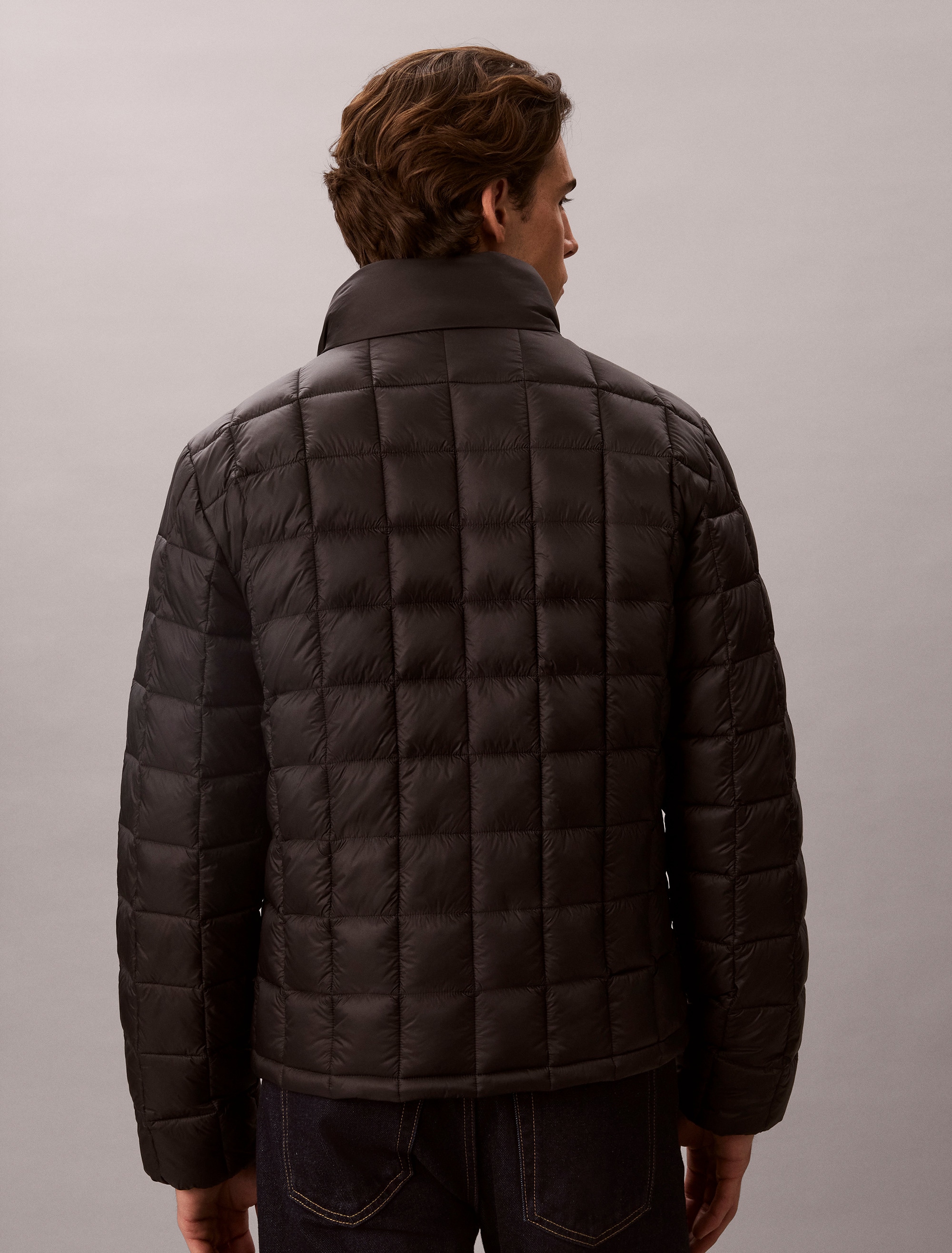 Calvin Klein Jeans Steppjacke Stehkragen, 2-Wege-Zipper, modische Steppung