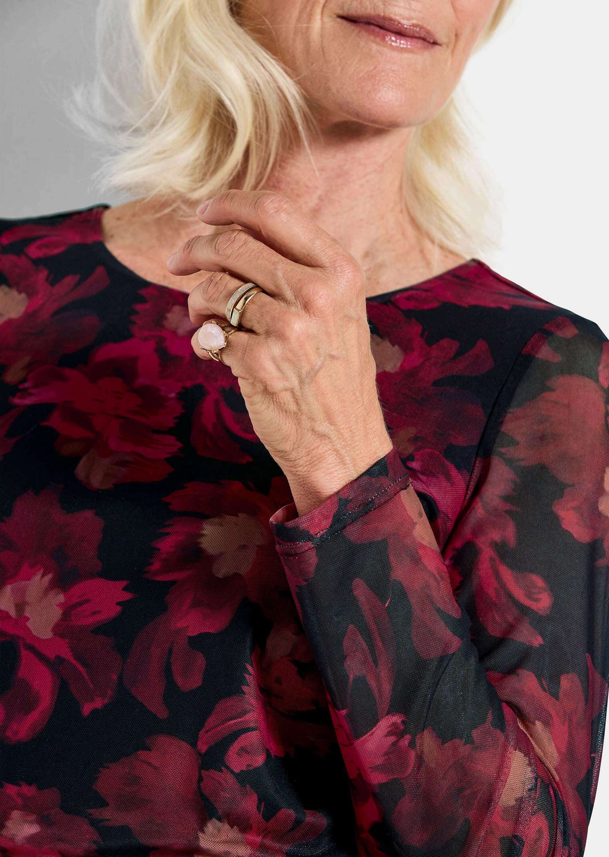 GOLDNER Abendkleid »Kurzgröße Kleid aus weichem Mesh«