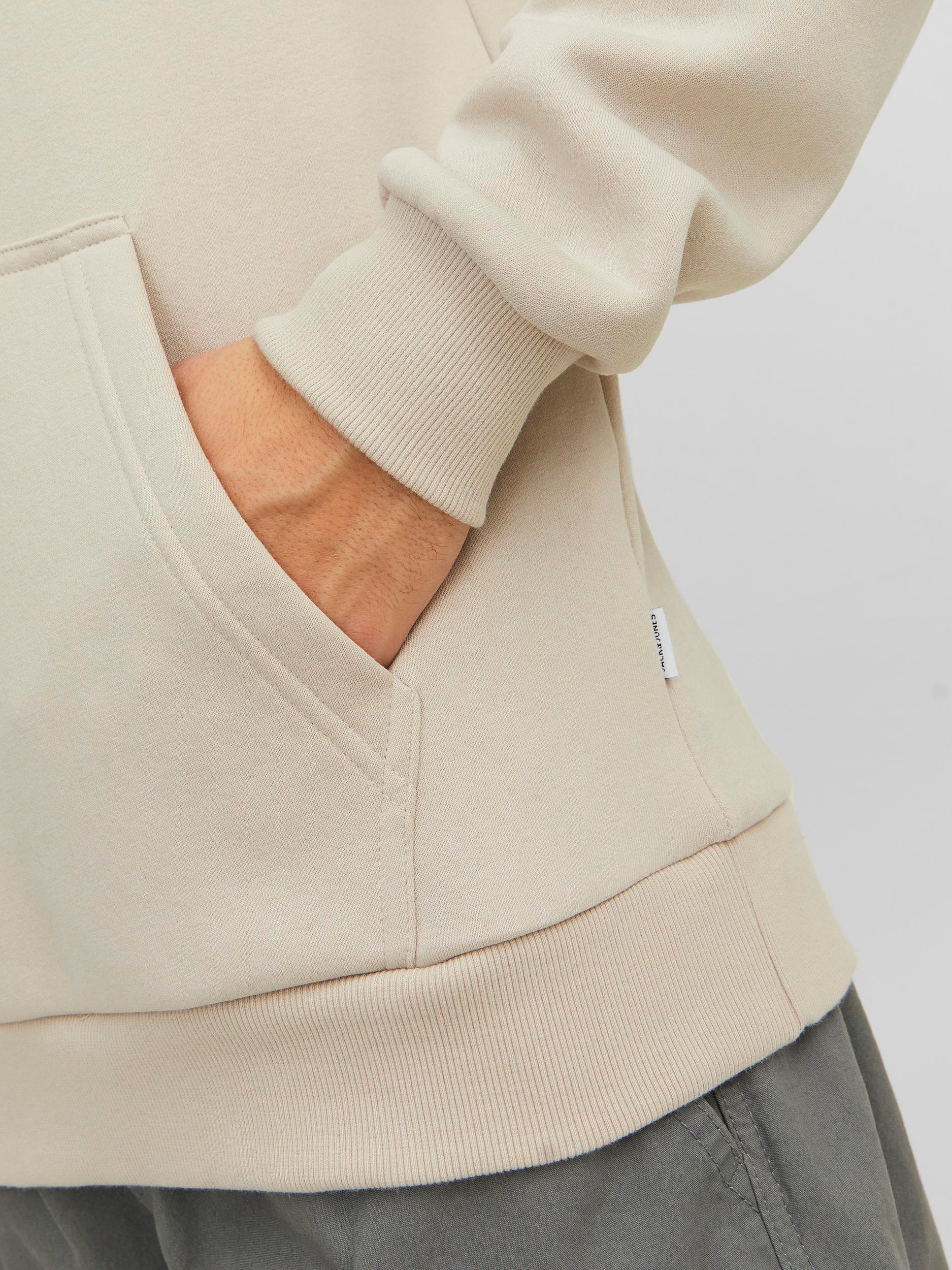 Jack & Jones Kapuzensweatshirt »JJEBRADLEY SWEAT HOOD NOOS«, mit Känguru Tasche