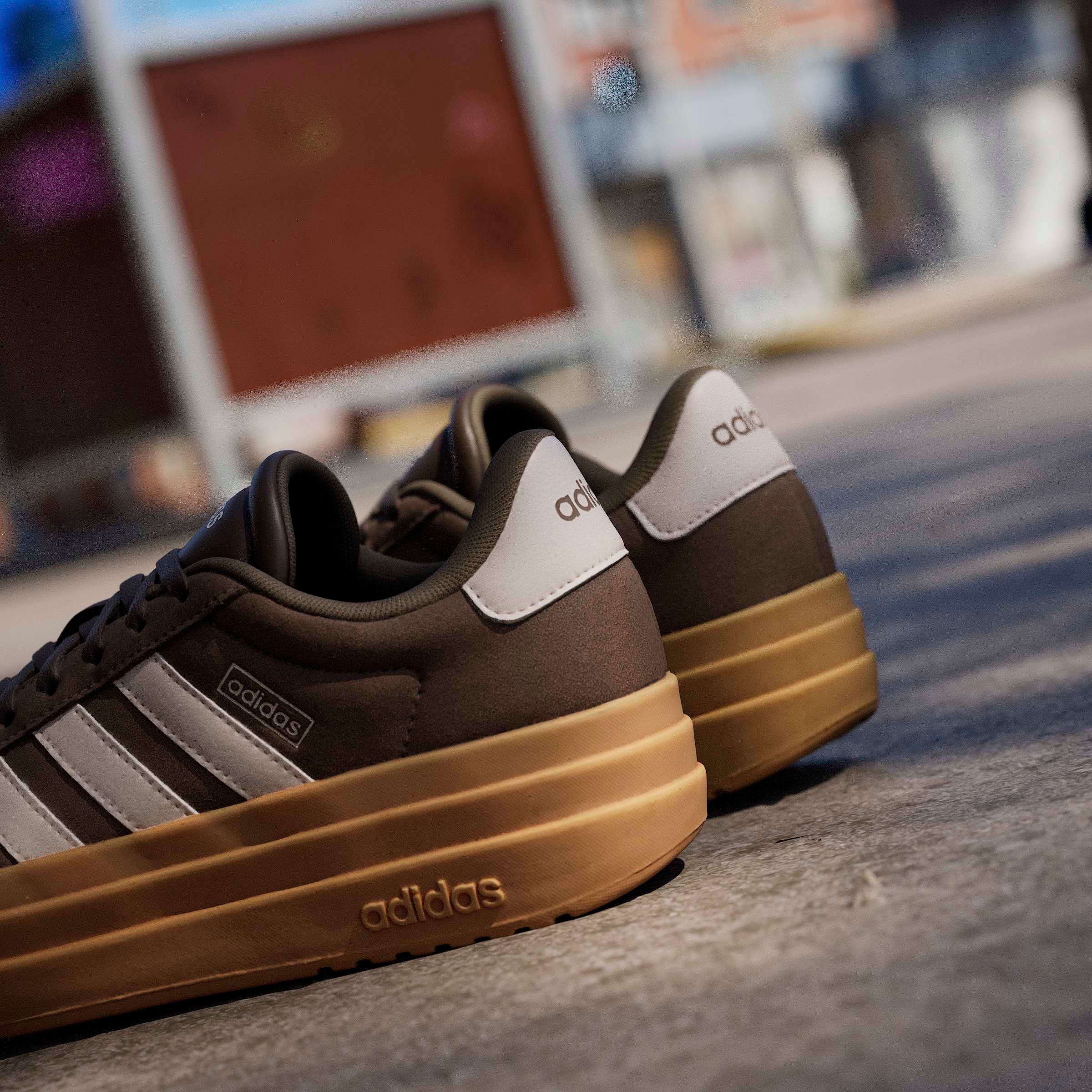 adidas Sportswear Plateausneaker »VL COURT BOLD«  inspiriert vom Design des adidas gazelle bold
