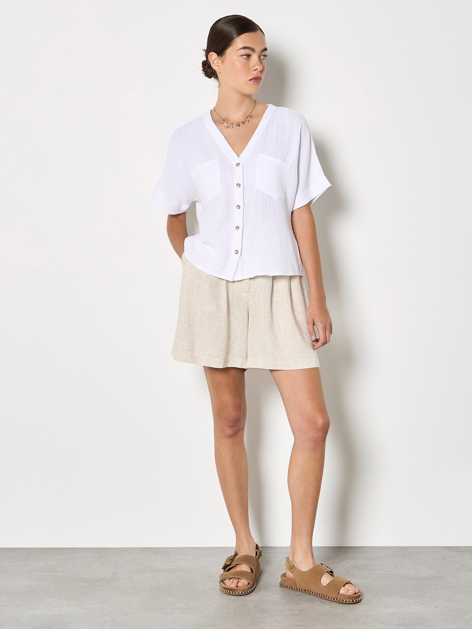 Apricot Blusentop »Strukturierte Bluse mit V-Ausschnitt« Einfarbig