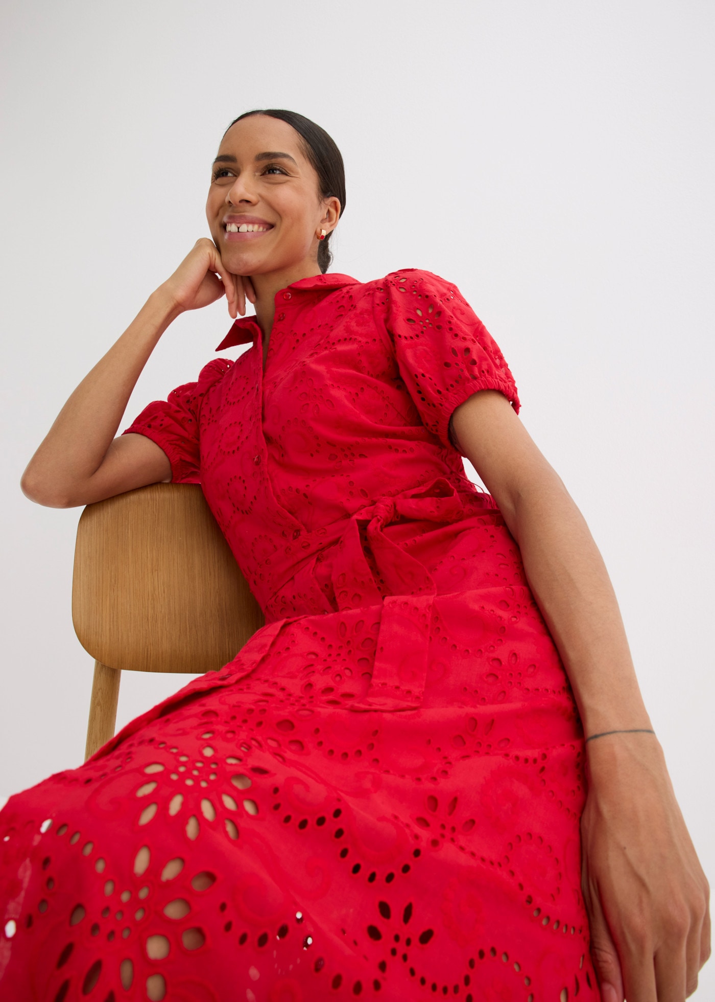 bonprix Blusenkleid aus reiner Baumwolle, mit Lochstickerei