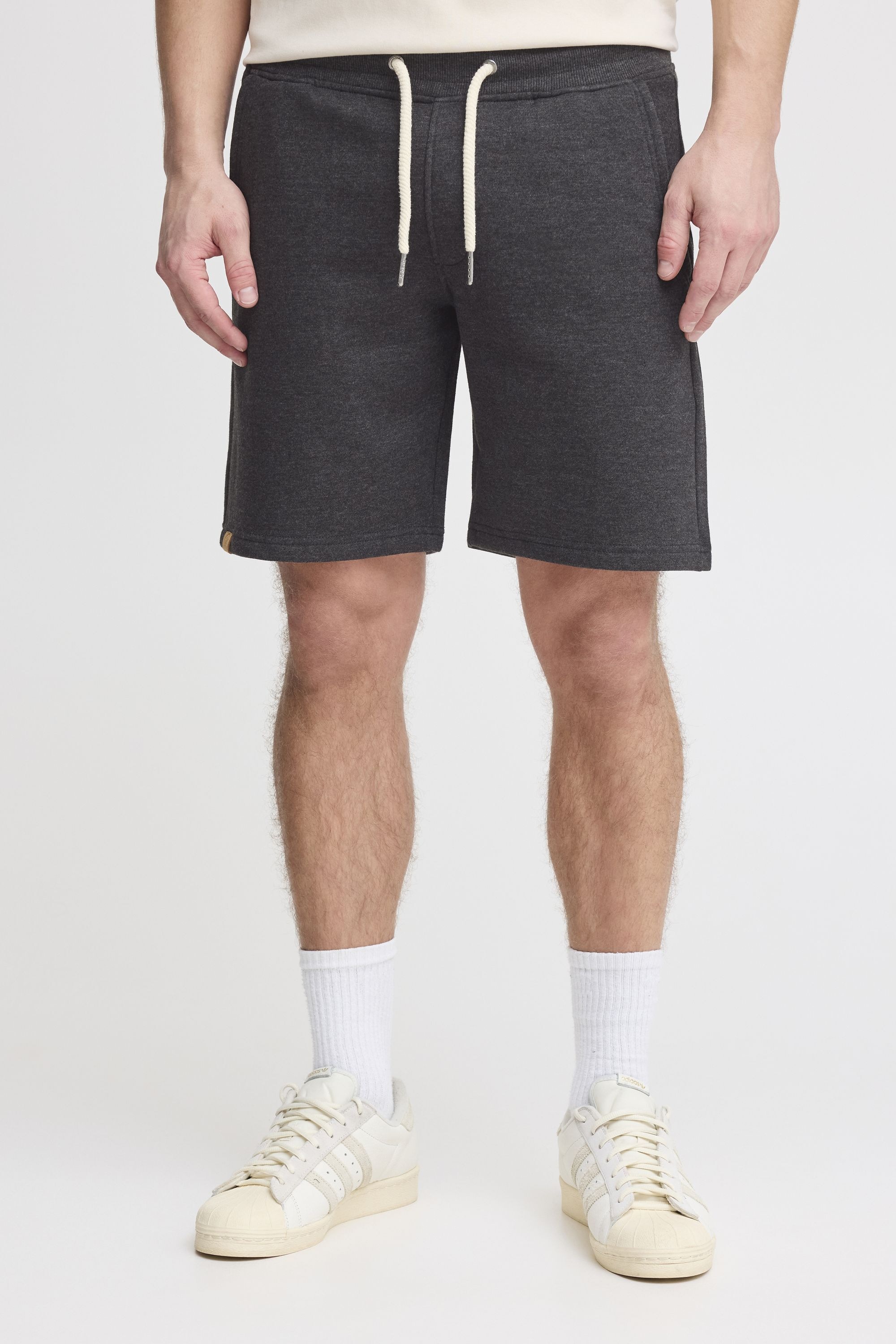 !Solid Sweatshorts »Sweatshorts SDARONA«