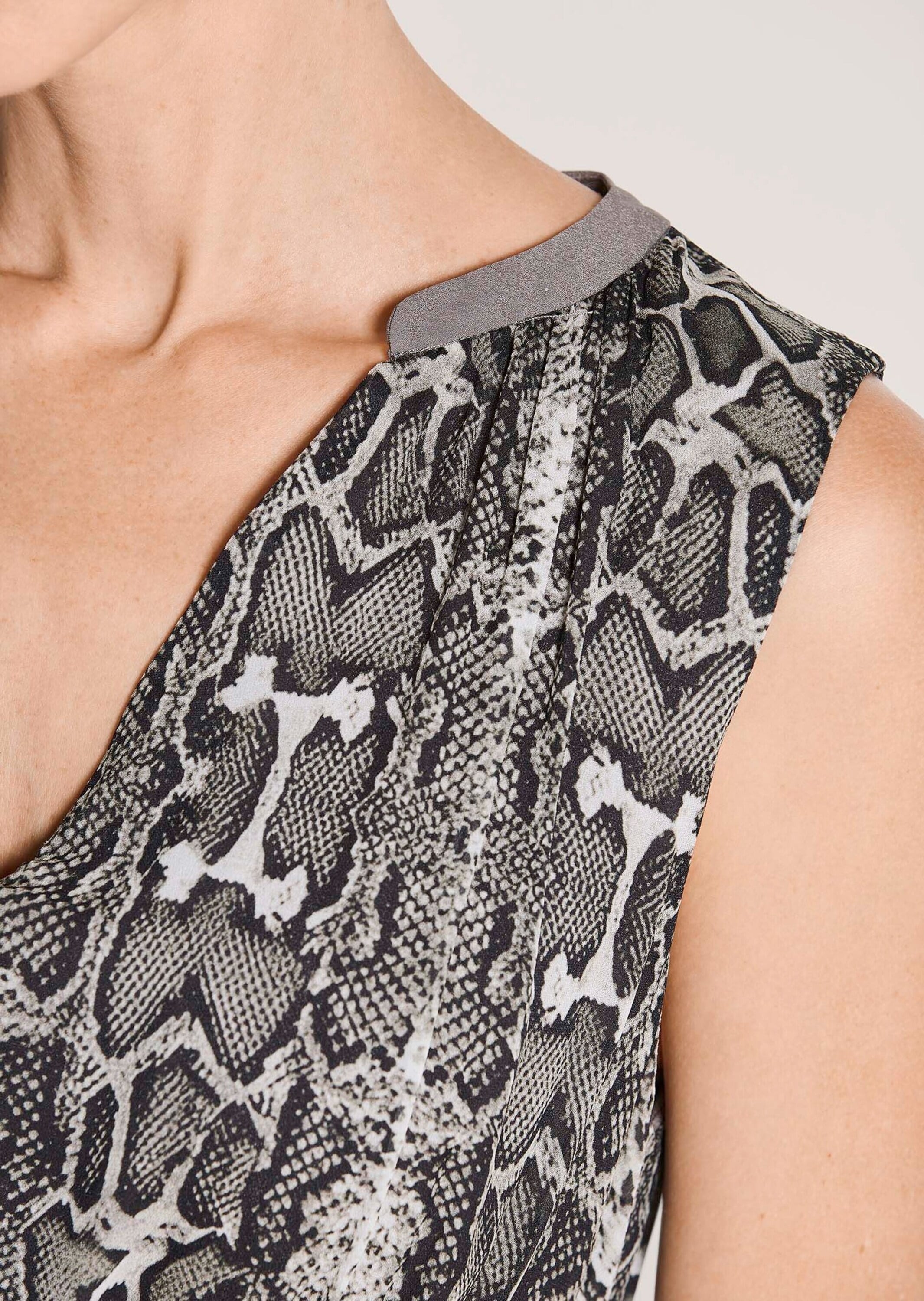 MADELEINE Midikleid »Chiffonkleid Sommerkleid mit Schlangenmuster«