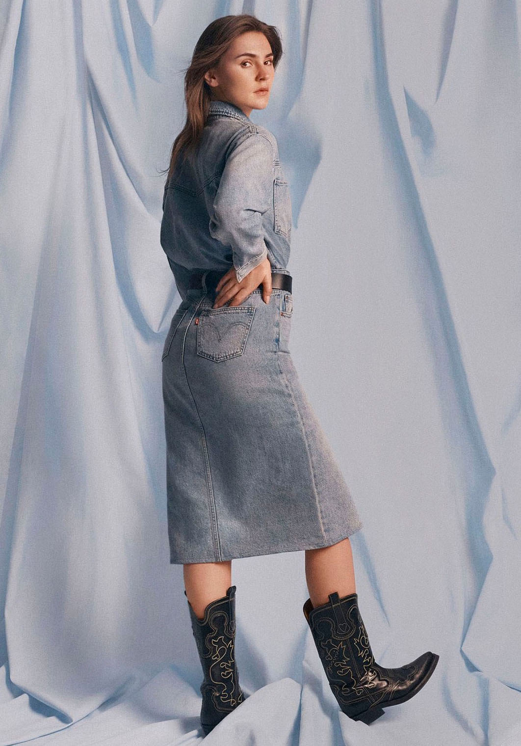 Levi's® Jeanskleid »WESTERN DENIM MID«, Denim-Midi-Hemdkleid