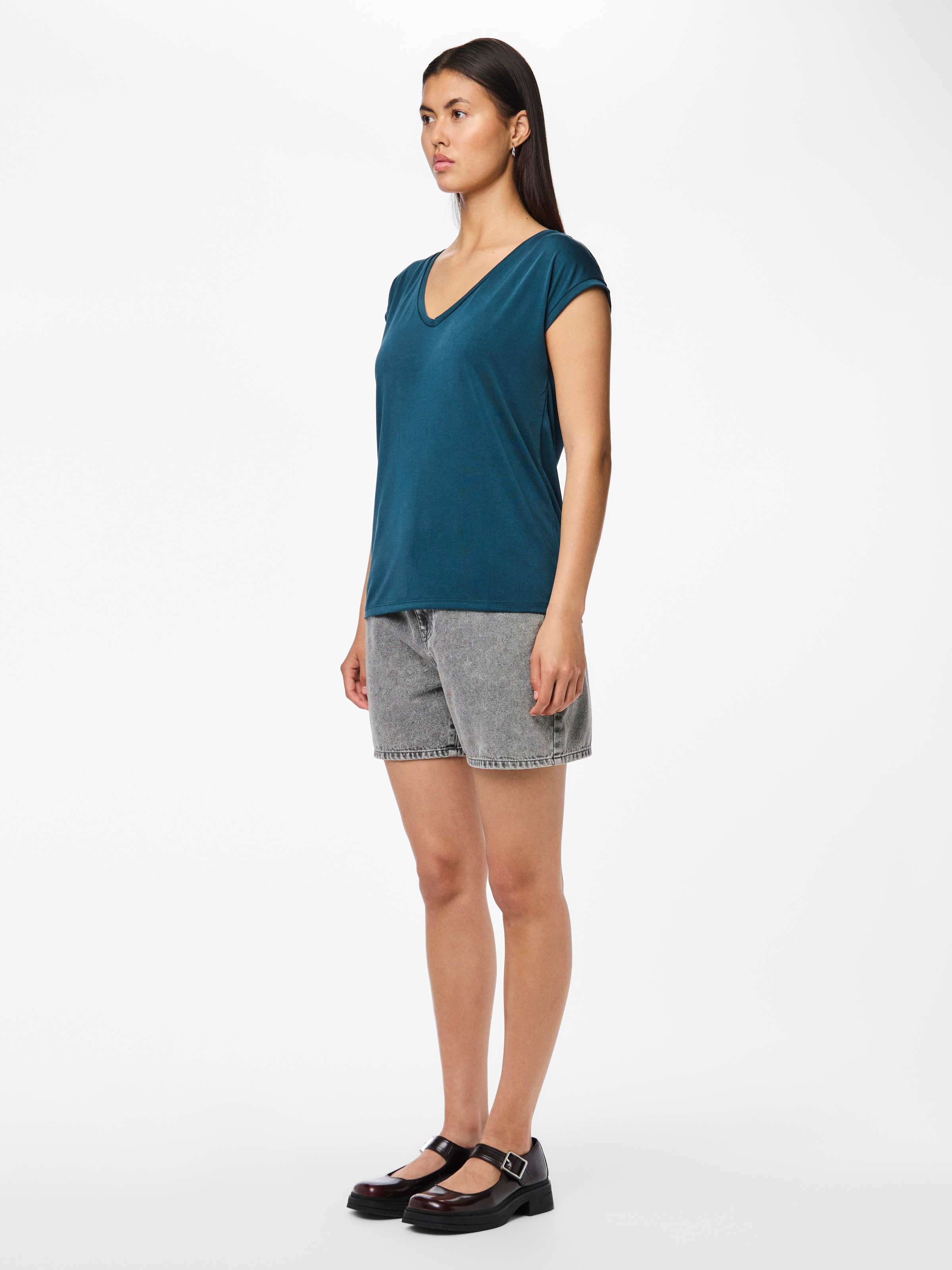 pieces Kurzarmshirt »PCKAMALA TEE NOOS BC« Materialmix, regular fit