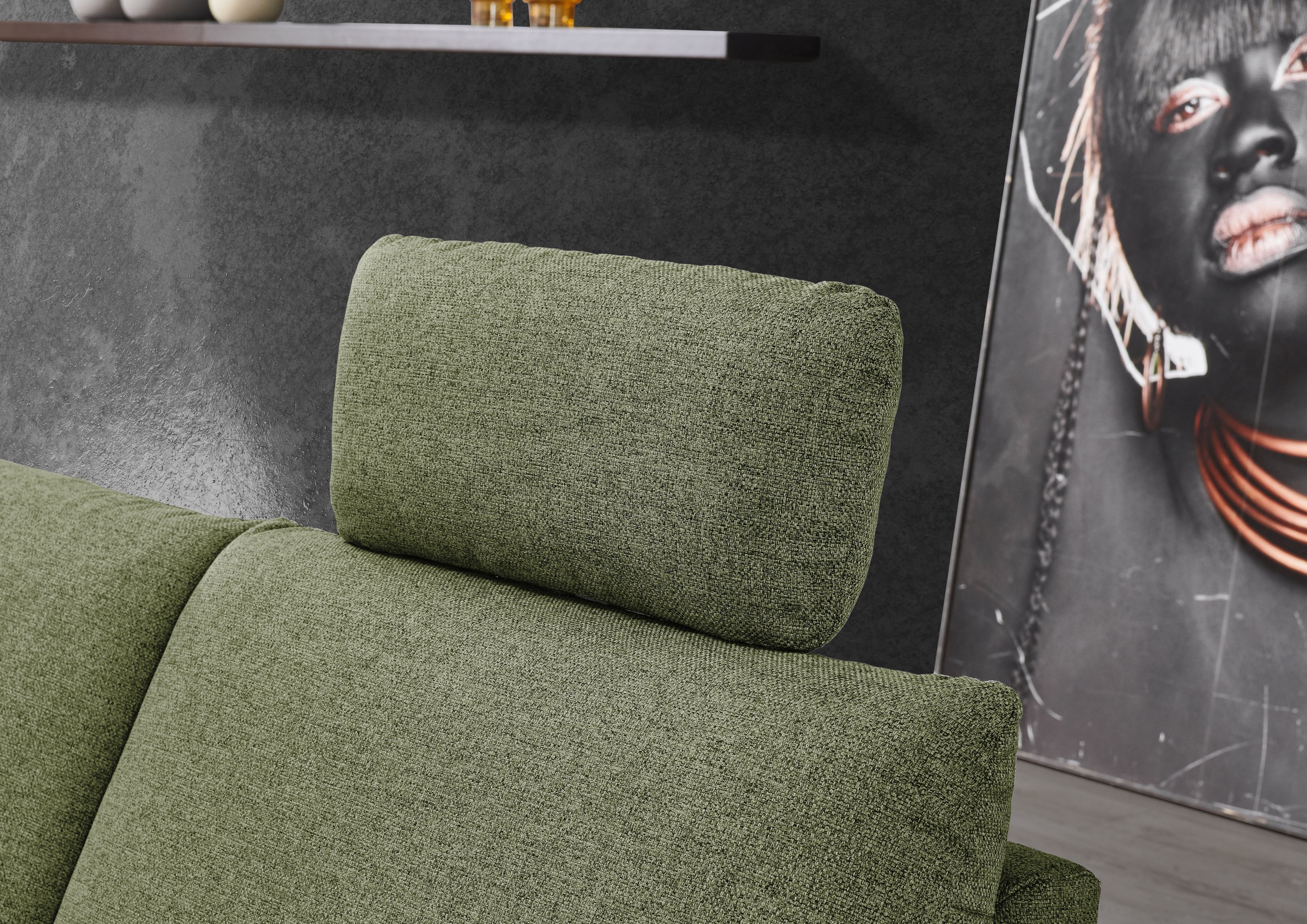 Places of Style Ecksofa »Sarsina: mit Tonnentaschen-Federkern, perfekt zum Entspannen L-Form«, inklusive 2 motorischen Relaxfunktionen mit Herz-Waage-Beschlag