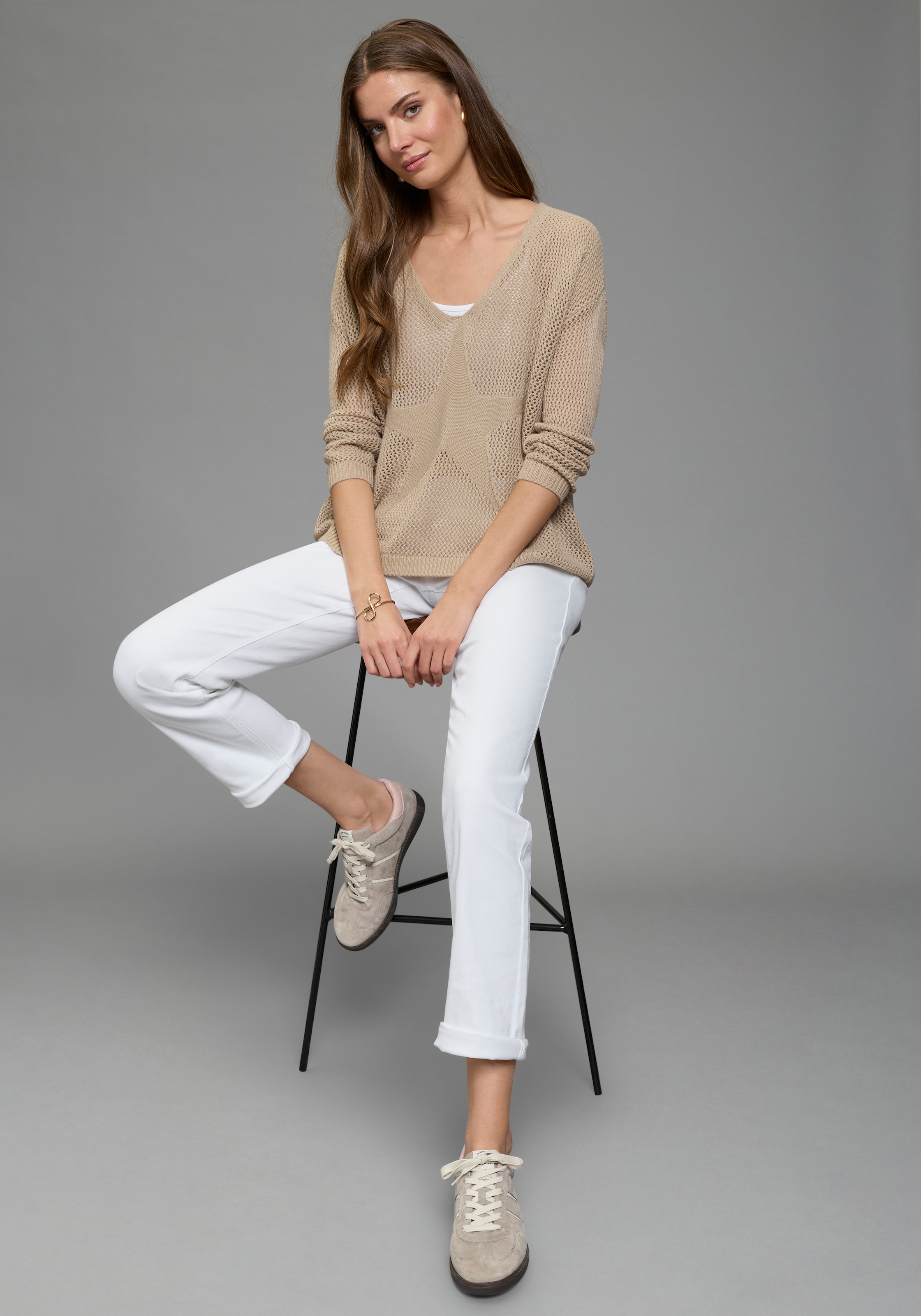 Laura Scott Strickpullover mit modernem Lochmuster und Sternmuster