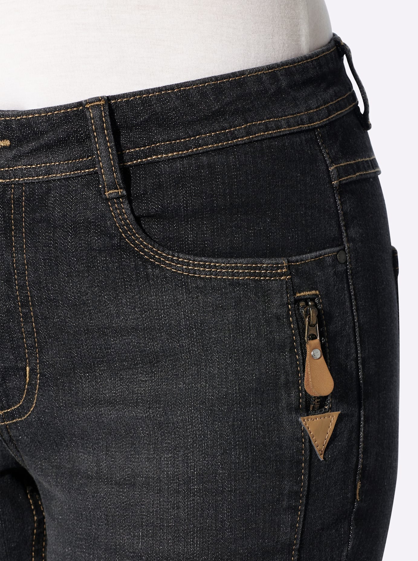 Casual Looks 5-Pocket-Jeans 1
