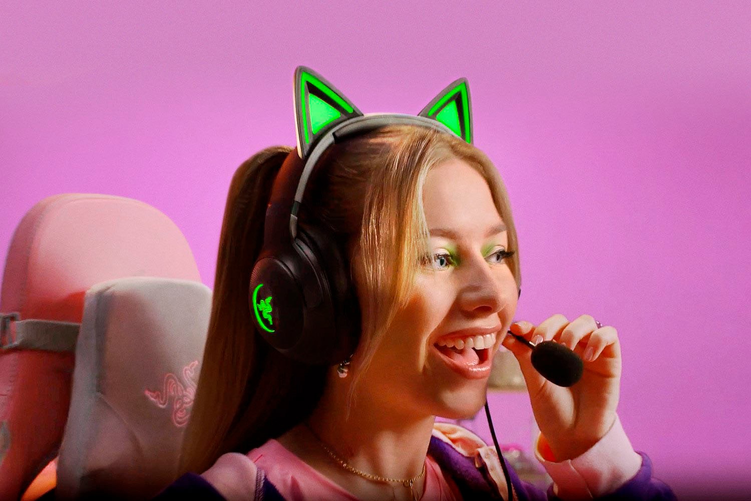 RAZER Kopfhörer »Kraken Kitty V2«, Rauschunterdrückung-Stummschaltung