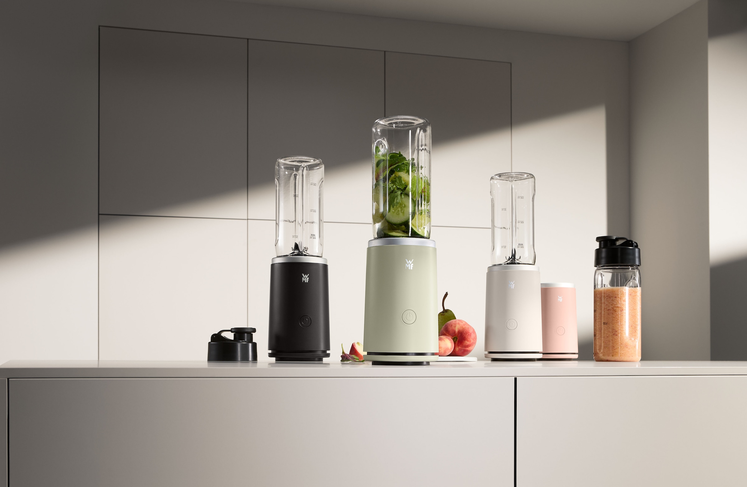 WMF Smoothie-Maker »Mix & Go Touch« 500 W recyceltes Material, auslaufsichere Trinkflasche, Einhandbedienung
