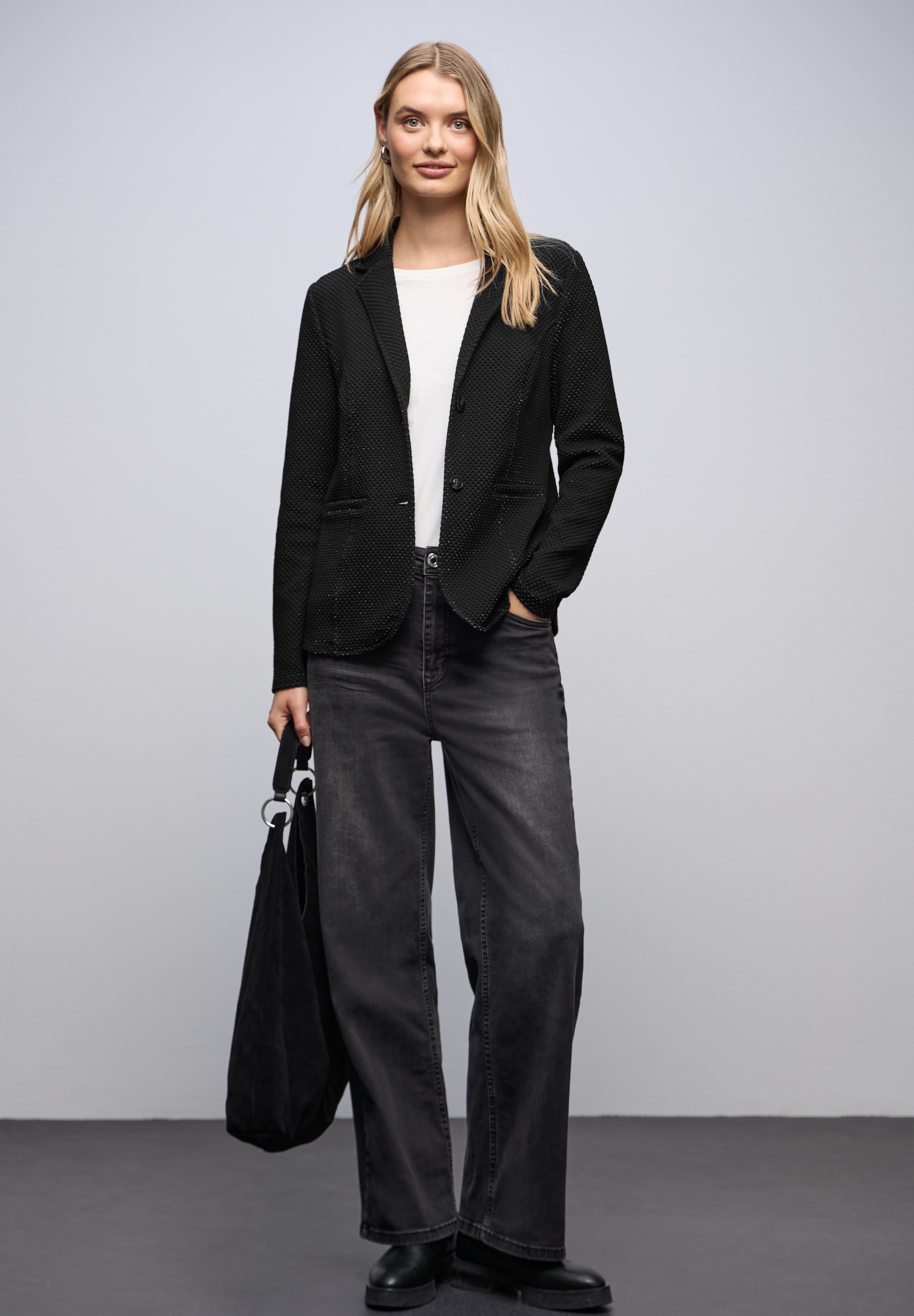 STREET ONE Jackenblazer Sanft glitzernder Look und mit feinem Strukturmuster