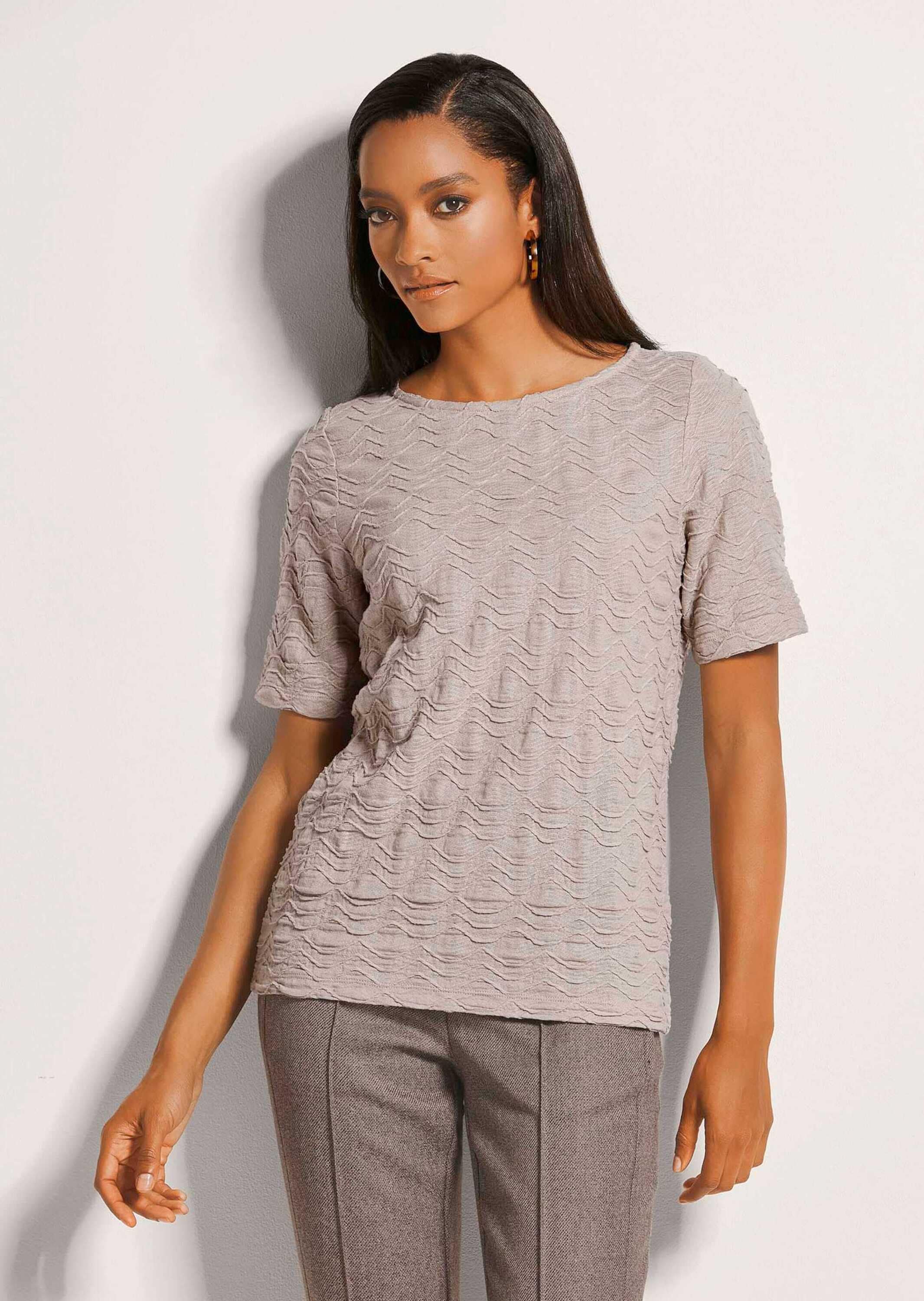 MADELEINE Kurzarmshirt »Shirt Rundhals-Shirt mit Struktur«