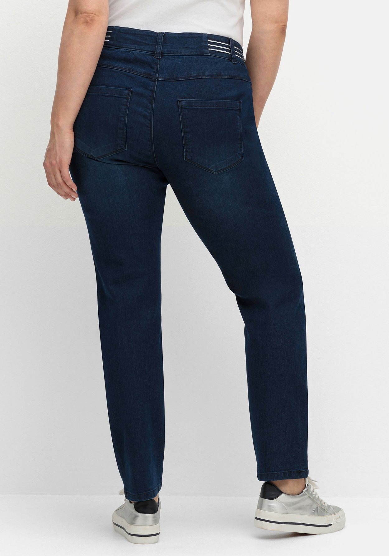 Sheego Stretch-Jeans »Schmale Jeans mit Glitzer-Zierband am Bund«