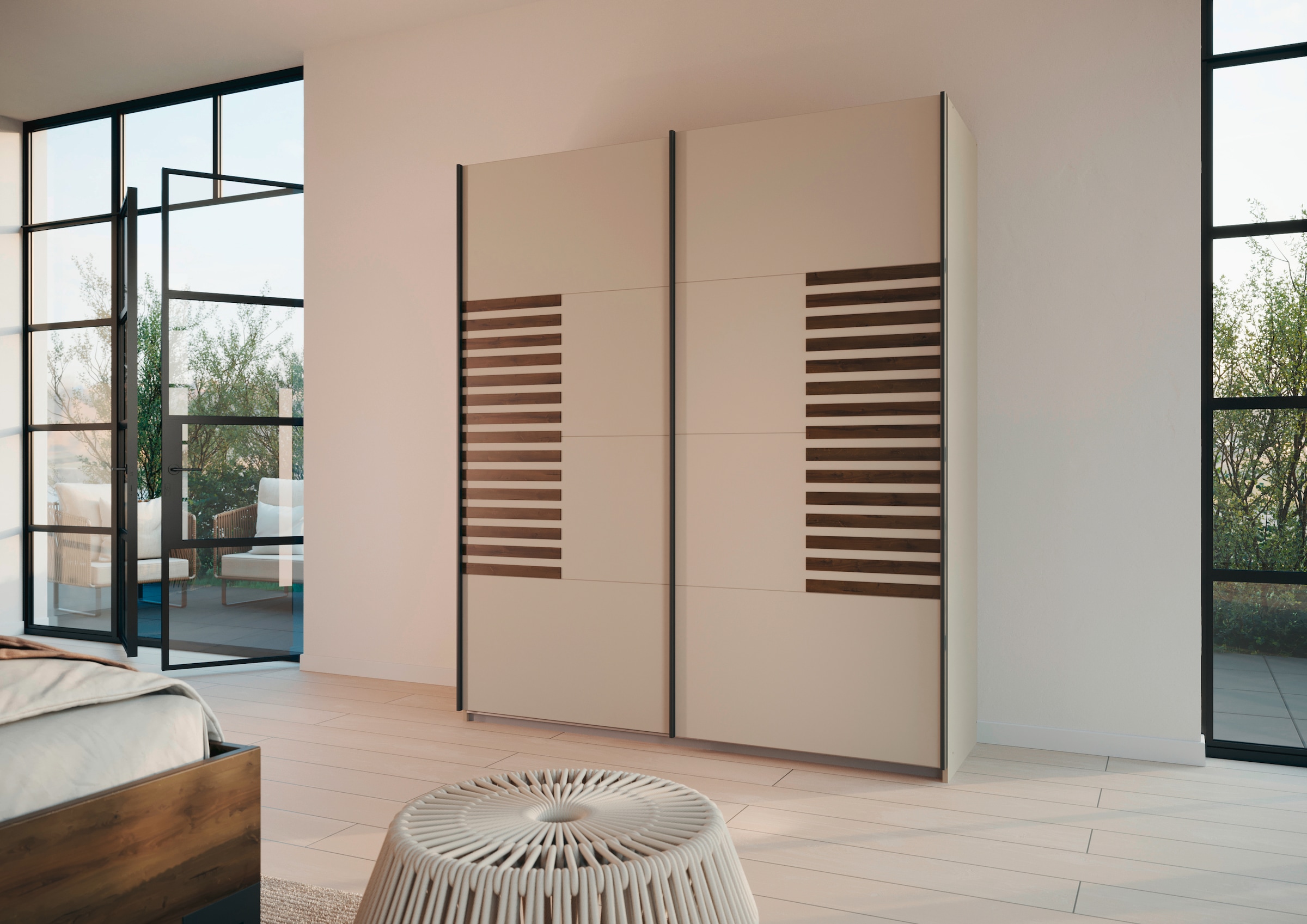 rauch Schwebetürenschrank »Kleiderschrank Schrank Garderobe Schlafzimmerschrank BAREA« Front mit Auflage in moderner Lamellen-Optik MADE IN GERMANY