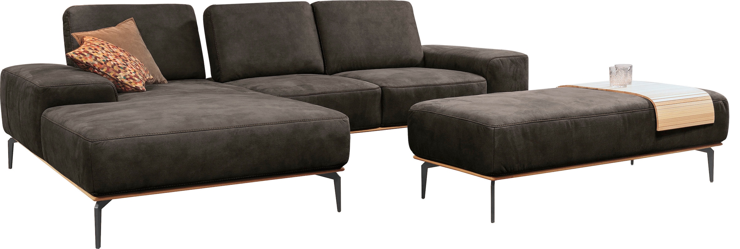 W.SCHILLIG Ecksofa »run, Designsofa mit tollem Sitzkomfort, bequem, L-Form« mit Holzsockel, Füße in Schwarz pulverbeschichtet, Breite 279 cm