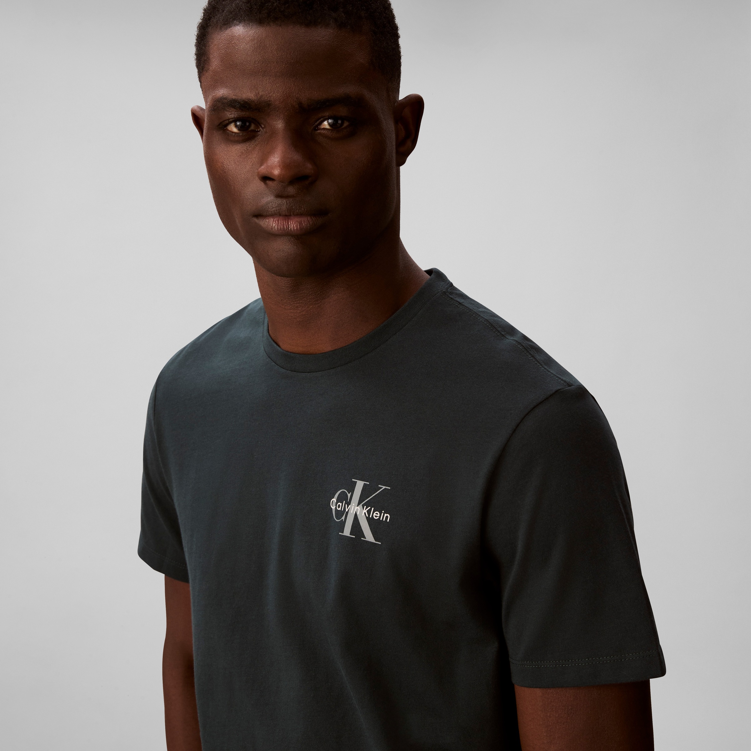 Calvin Klein Jeans T-Shirt »CLASSIC MICRO MONOLOGO 2PK« Set, 2 tlg. Regular fit mit Rundhalsausschnitt