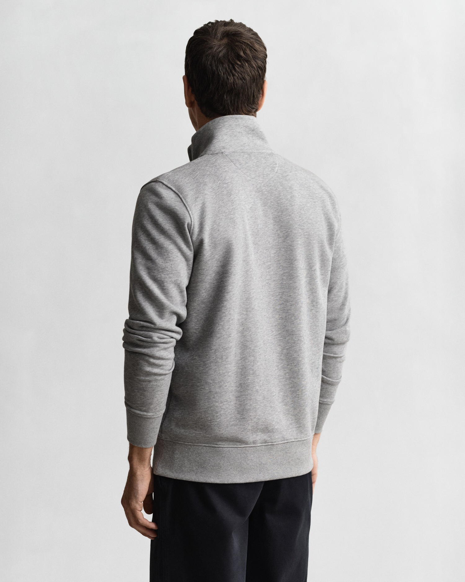 Gant Sweatjacke »REG SHIELD FULL ZIP SWEAT« mit Logostickerei auf der Brust