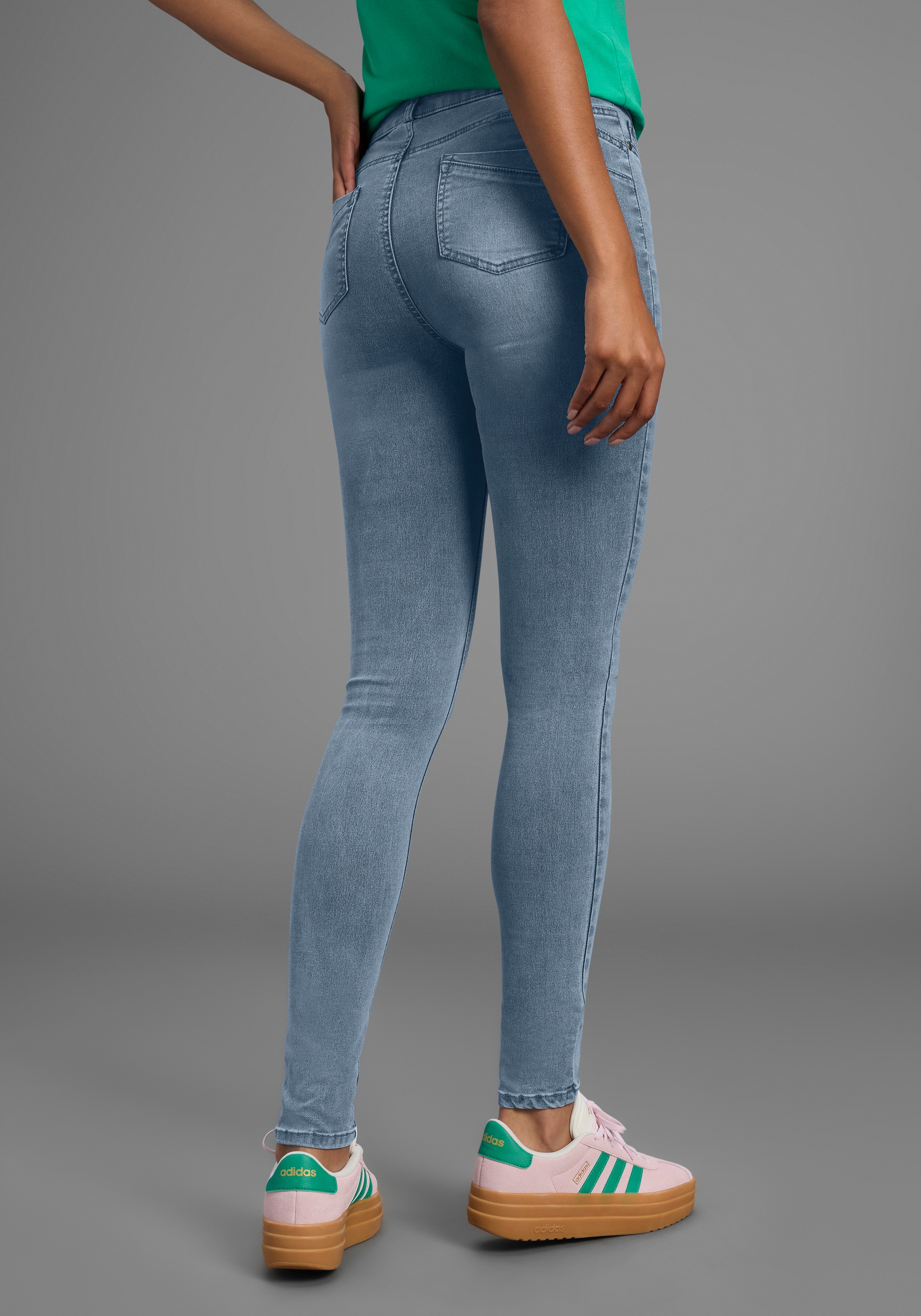 Arizona Skinny-fit-Jeans »Ultra Stretch« skinny-fit,  betonte Taille,  shaping-Effekt,  high Waist
