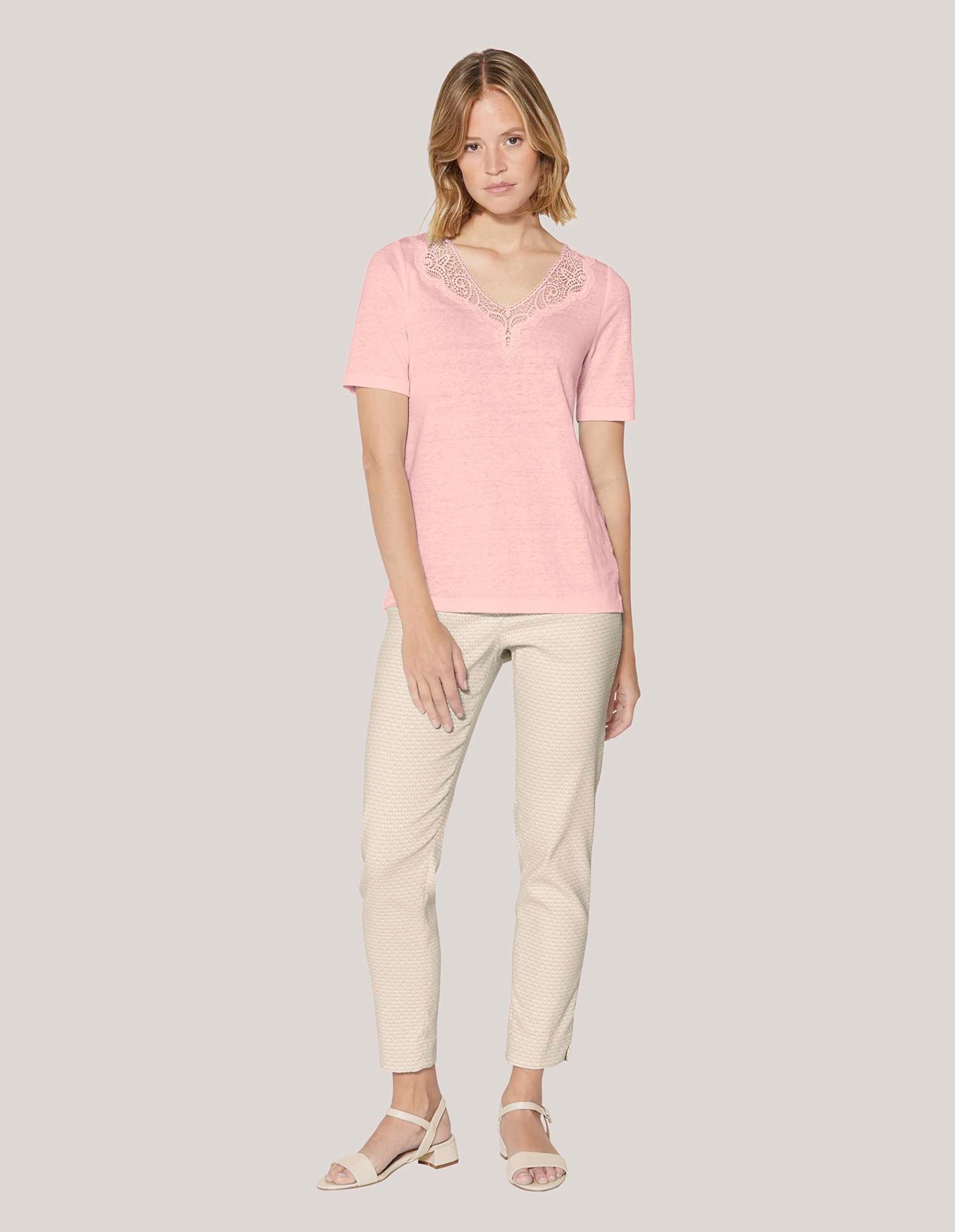 MADELEINE Kurzarmshirt »Shirt Kurzarm-Shirt aus Leinen mit feinem Spitzen-Akzent«