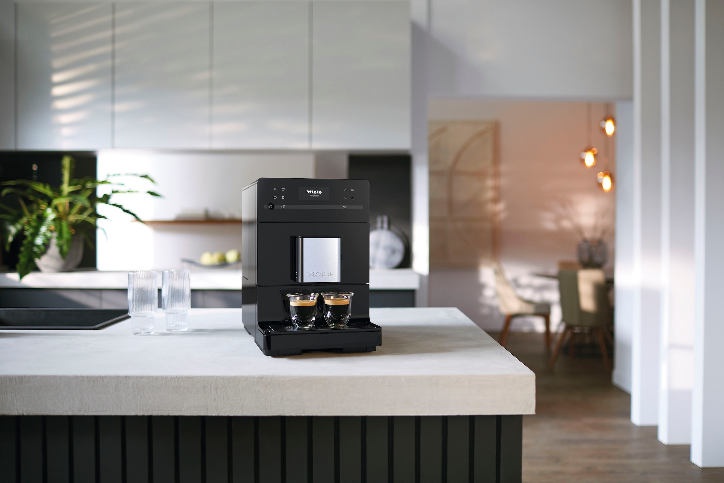 Miele Kaffeevollautomat »Miele CM 5310 Silence« Kaffeekannenfunktion
