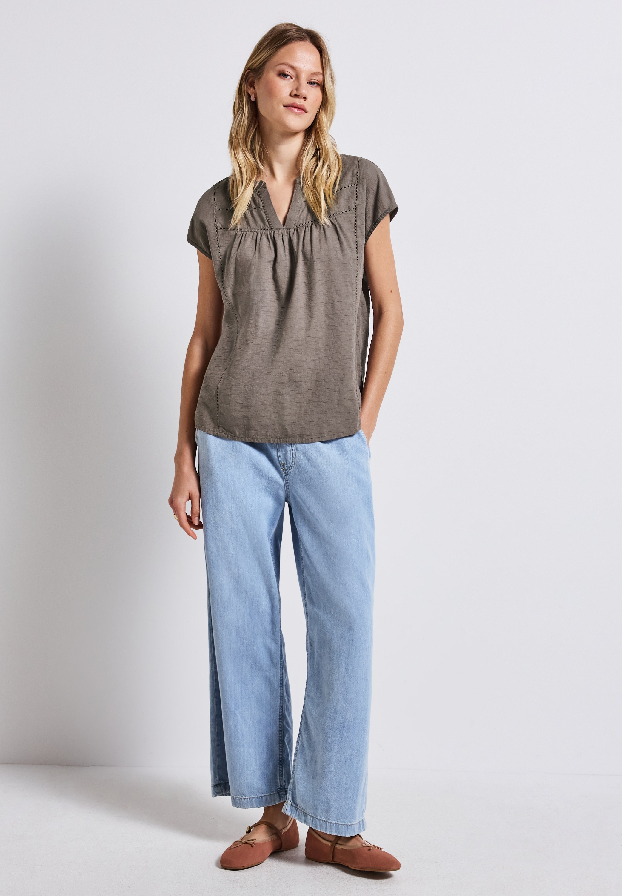 STREET ONE Shirtbluse, mit Tape-Details