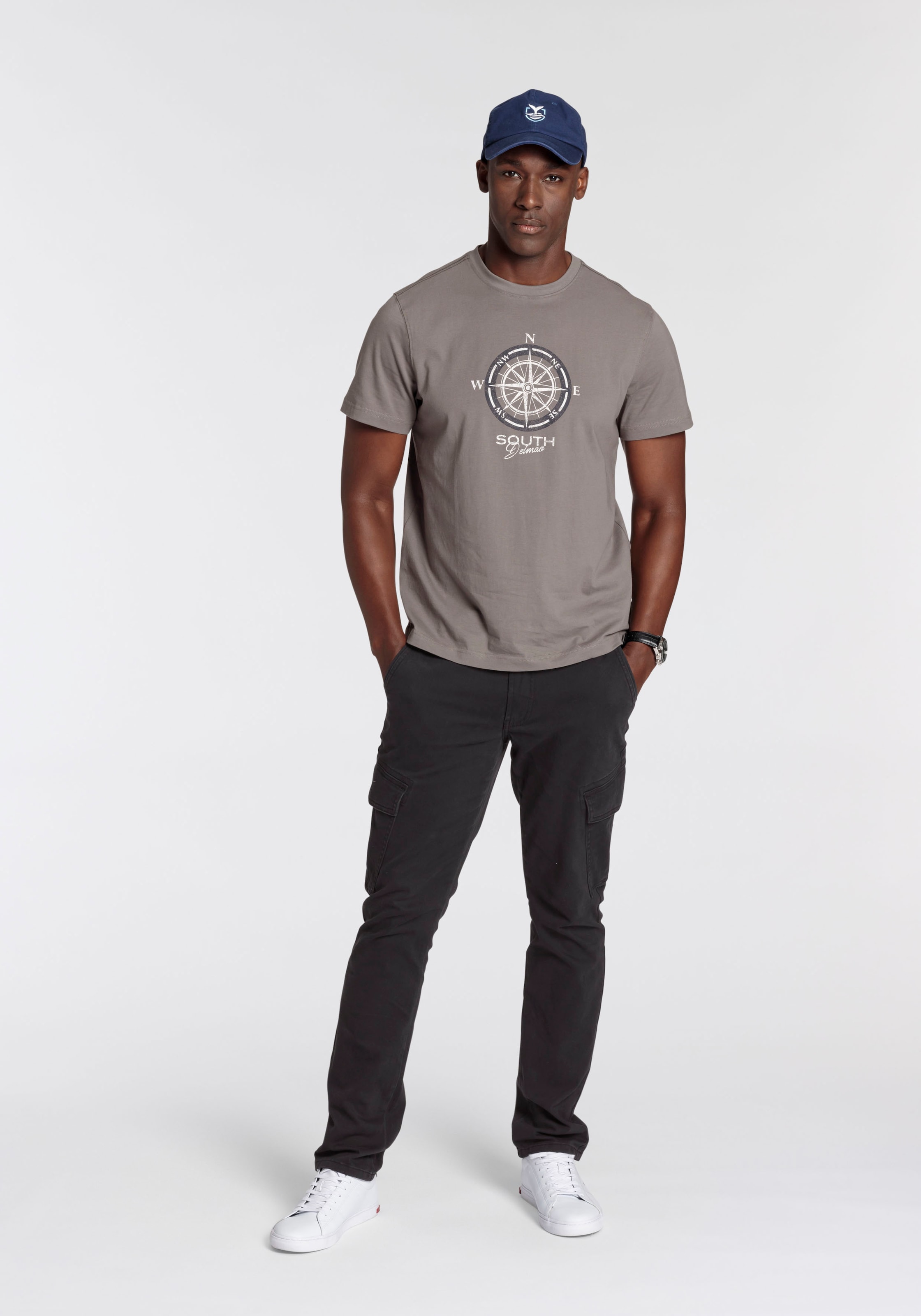 DELMAO T-Shirt, Kurzarm, bedruckt, Rundhals, aus Baumwolle
