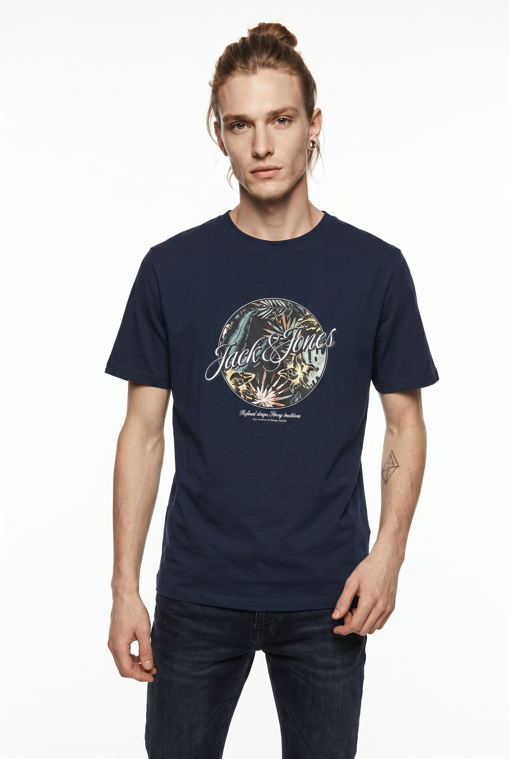 Jack & Jones Rundhalsshirt »JJHONOLULU SHAPE TEE SS CREW NECK« Baumwolle, regular fit