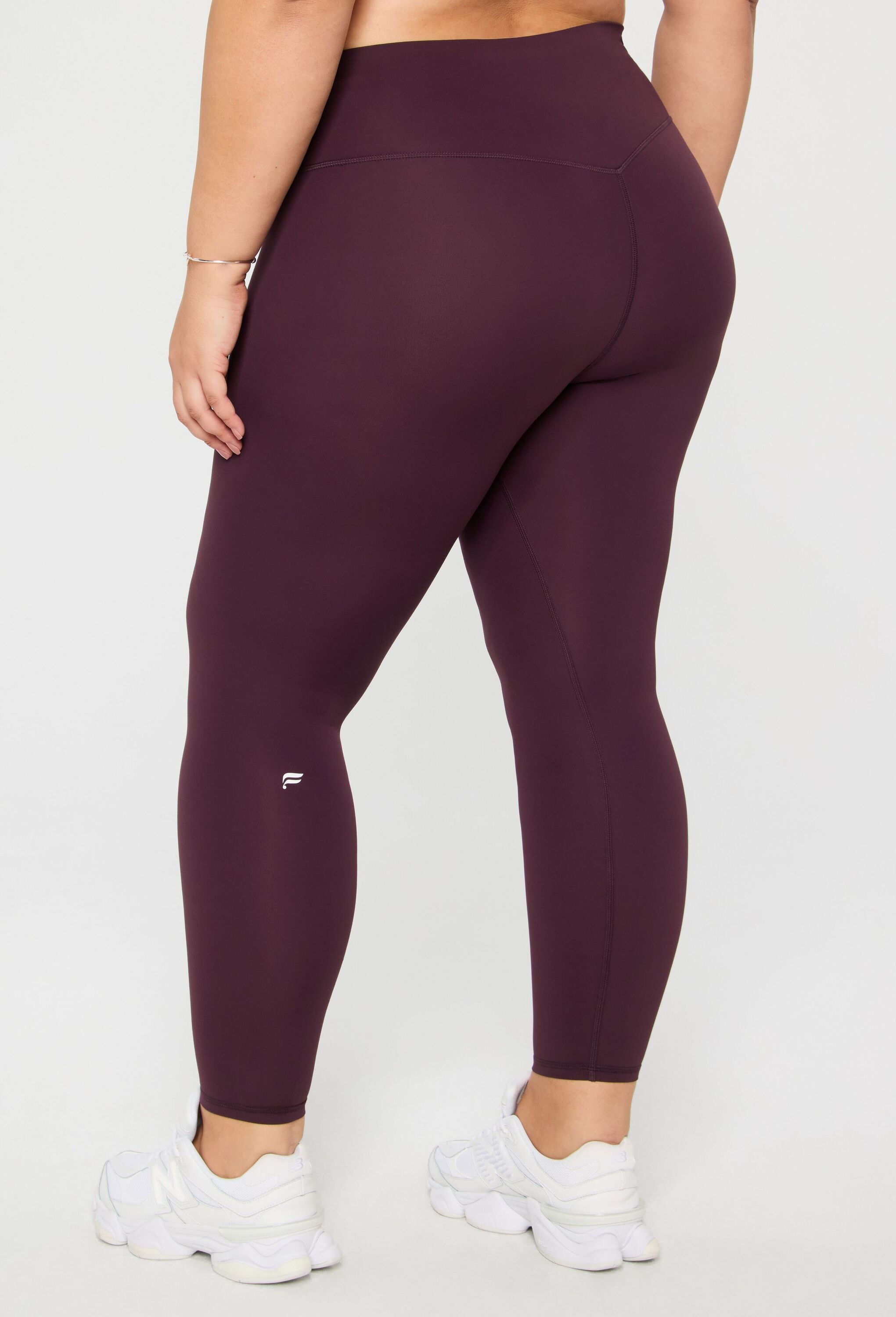 Fabletics Leggings »Fabletics Leggings PURELUXE HIGH-WAISTED TLC LEGGING«  aus elastischem Material