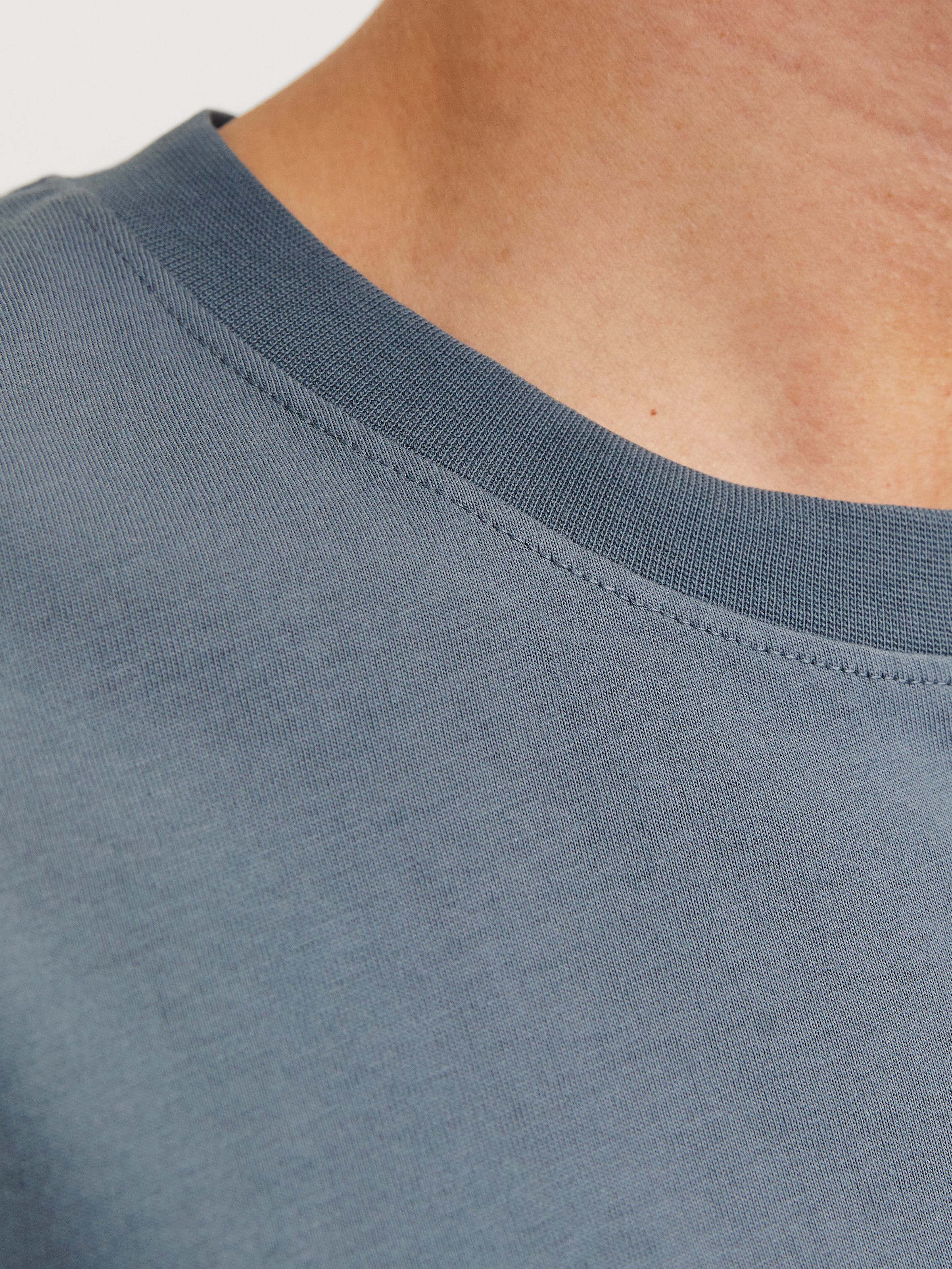 Jack & Jones Rundhalsshirt »JORVESTERBRO TEE SS CREW NECK NOOS«