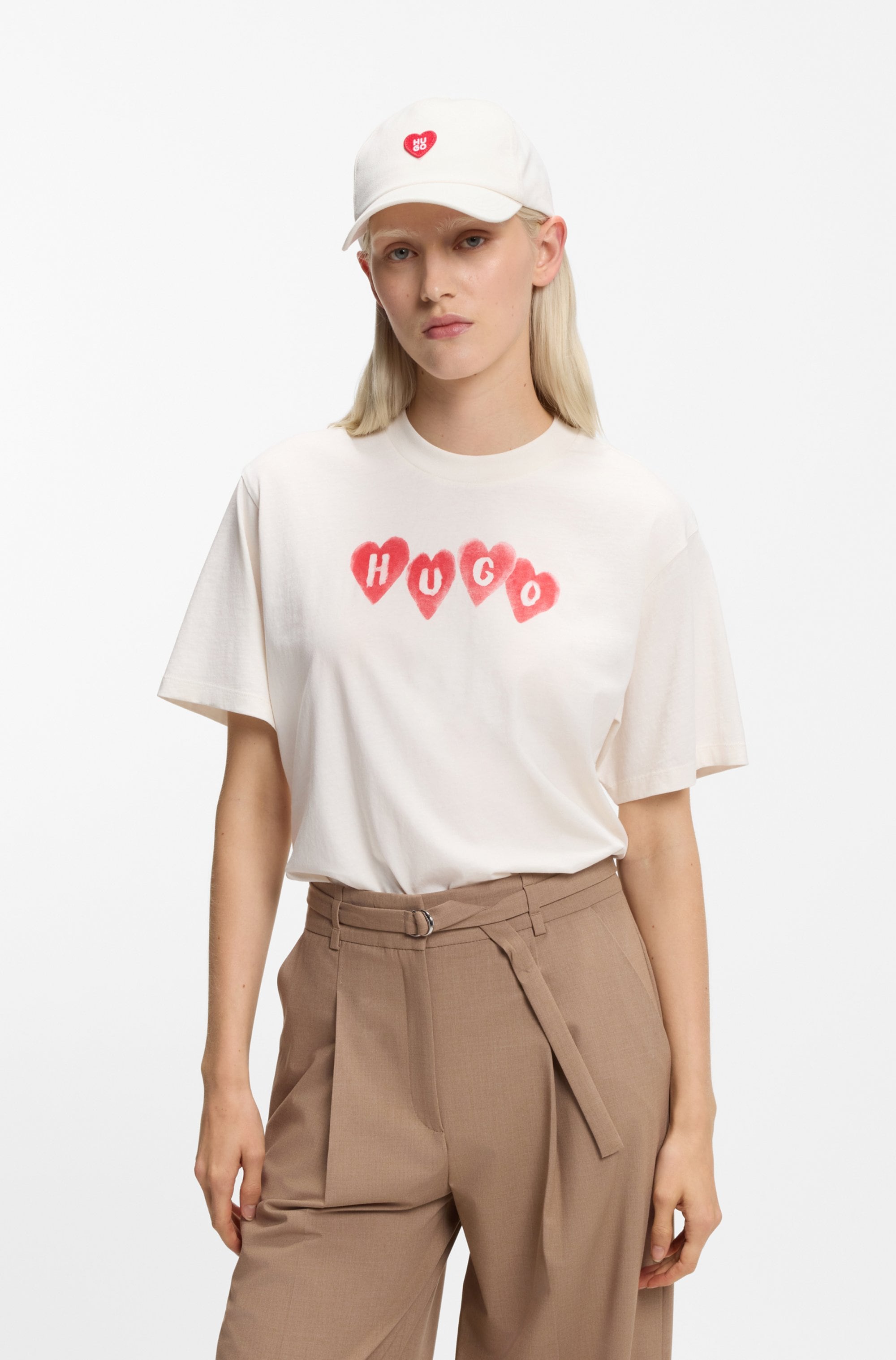 HUGO Baseball Cap »Cara Valentine« mit Aufnäher, Baumwoll-Twill