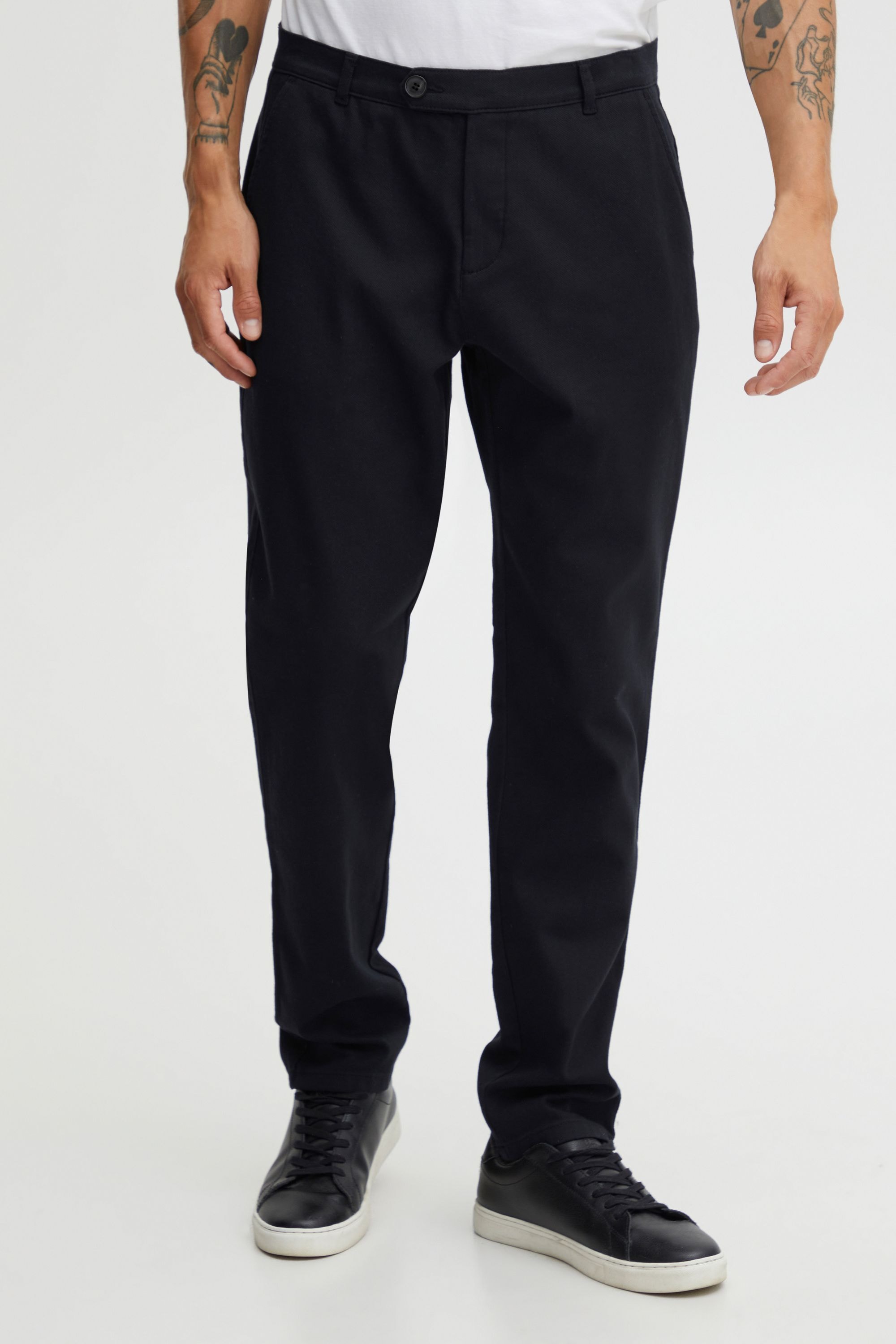 !Solid Stoffhose »Stoffhose SDFilip«