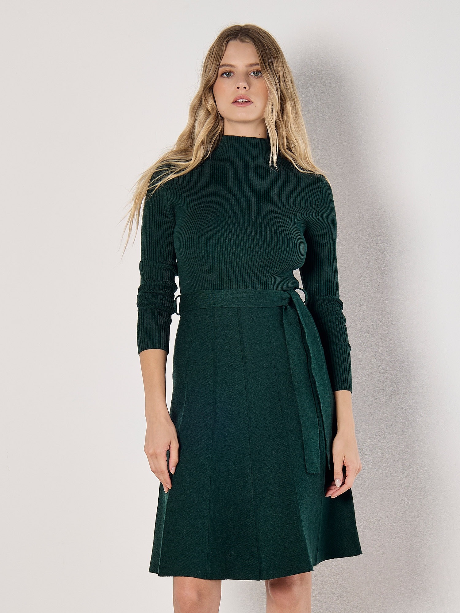Apricot Strickkleid »Minikleid« 2 Stk. tlg. mit Faltenrock