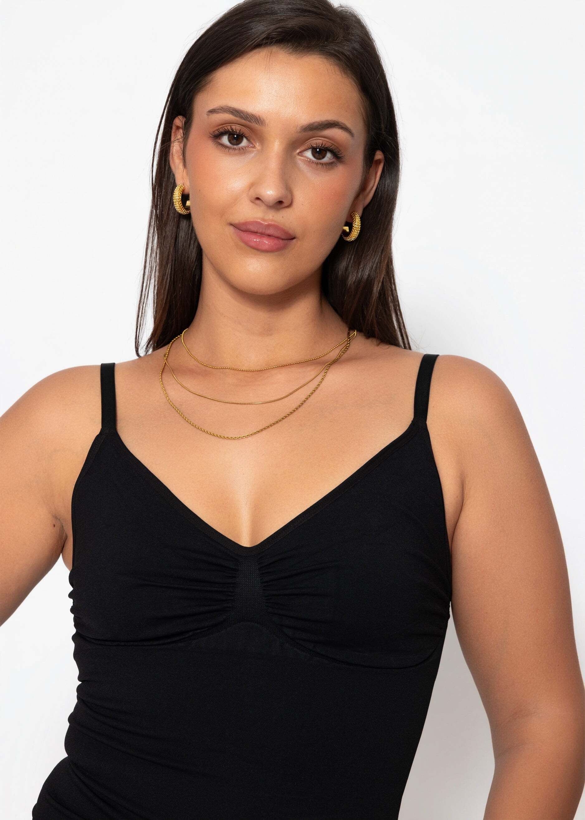 SASSYCLASSY T-Shirt »Sculpting Shapewear Top« Elastisches Shaping Top mit verstellbaren Trägern und Raffungen