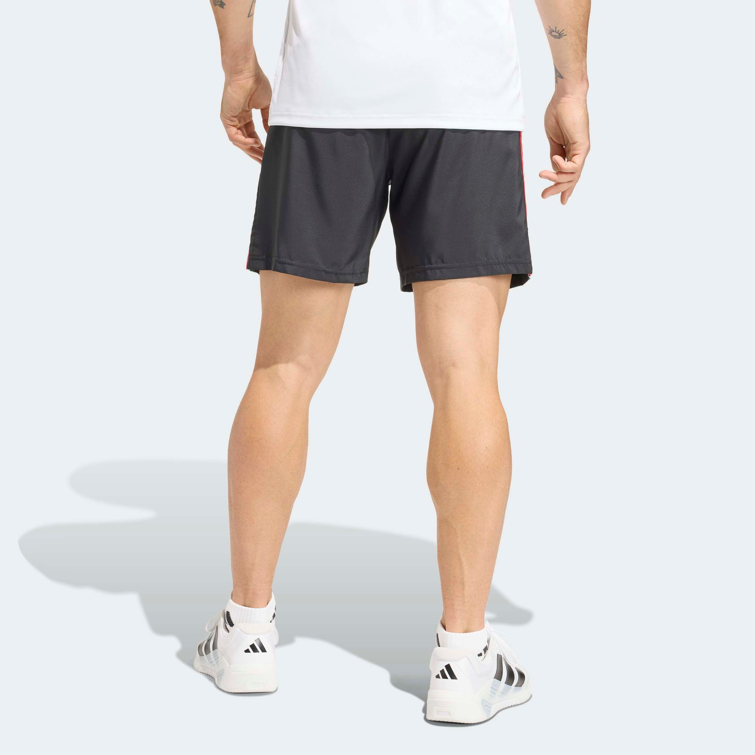 adidas Performance Shorts »WORKOUT ESSENTIALS BASE 3-STREIFEN, GEWEBT«