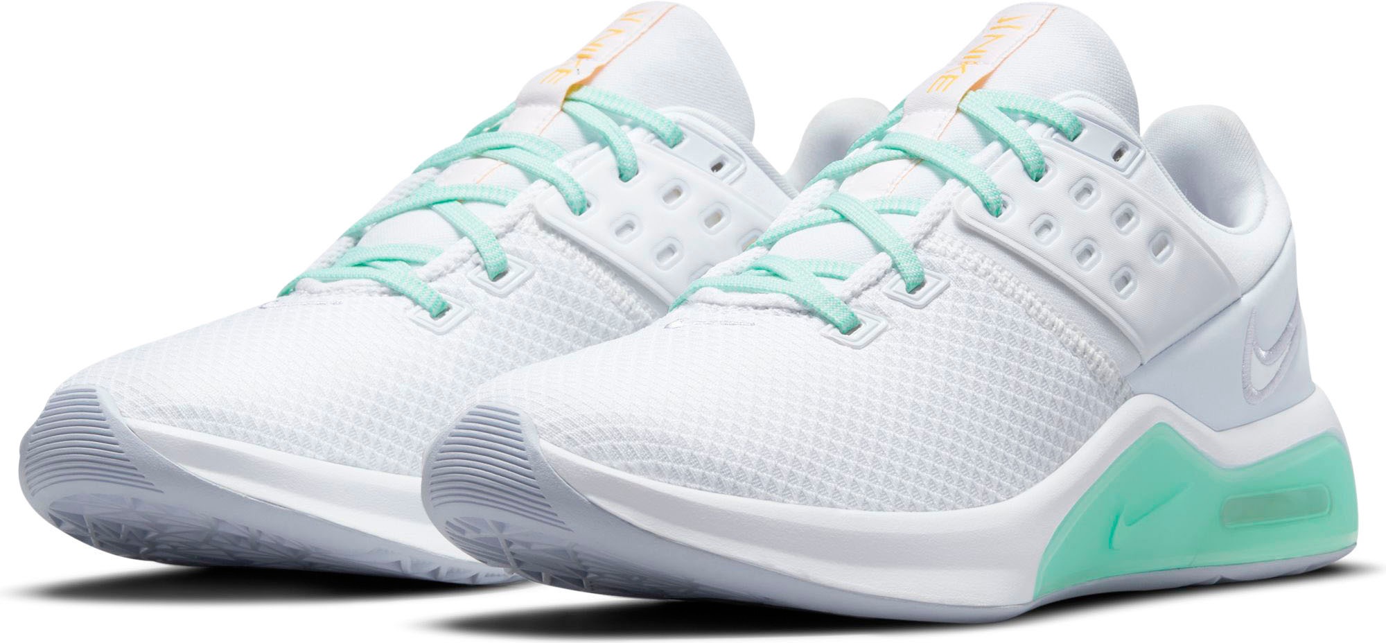 Nike Fitnessschuh »AIR MAX BELLA TR 4«