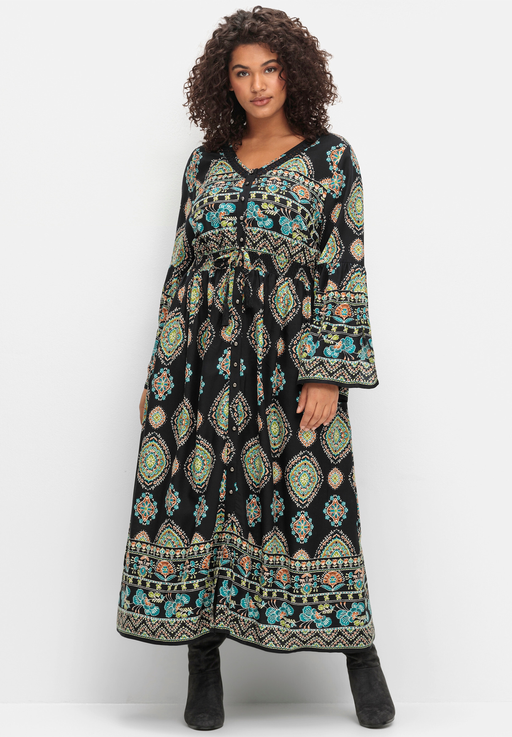 sheego by Joe Browns Maxikleid »Maxikleid Maxikleid im Boho-Stil« Ohne Tasche im Boho-Stil, mit Trompetenärmeln