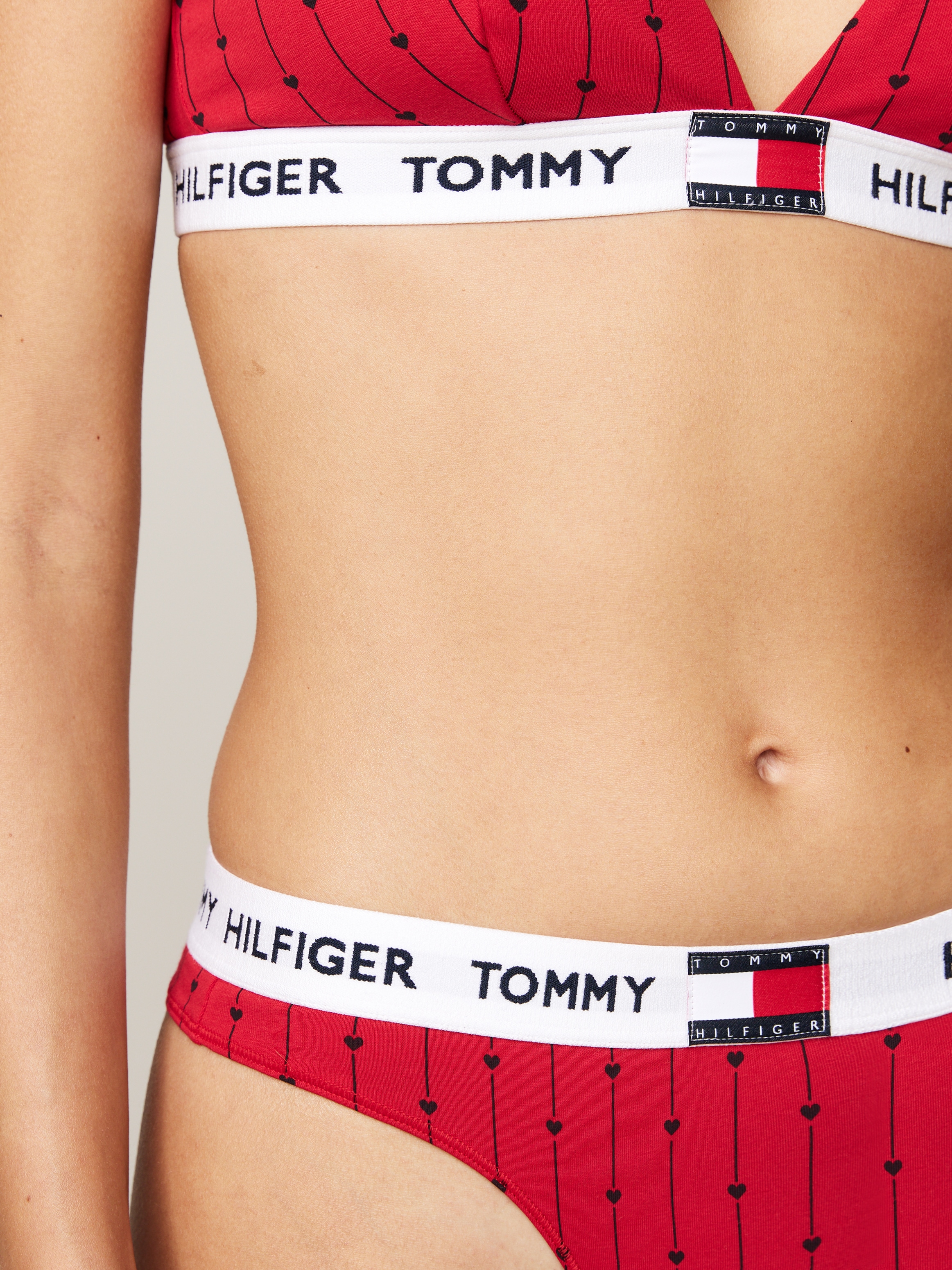 Tommy Hilfiger Underwear Slip »CLASSIC PRINT THONG«, mit Herzen-Druck