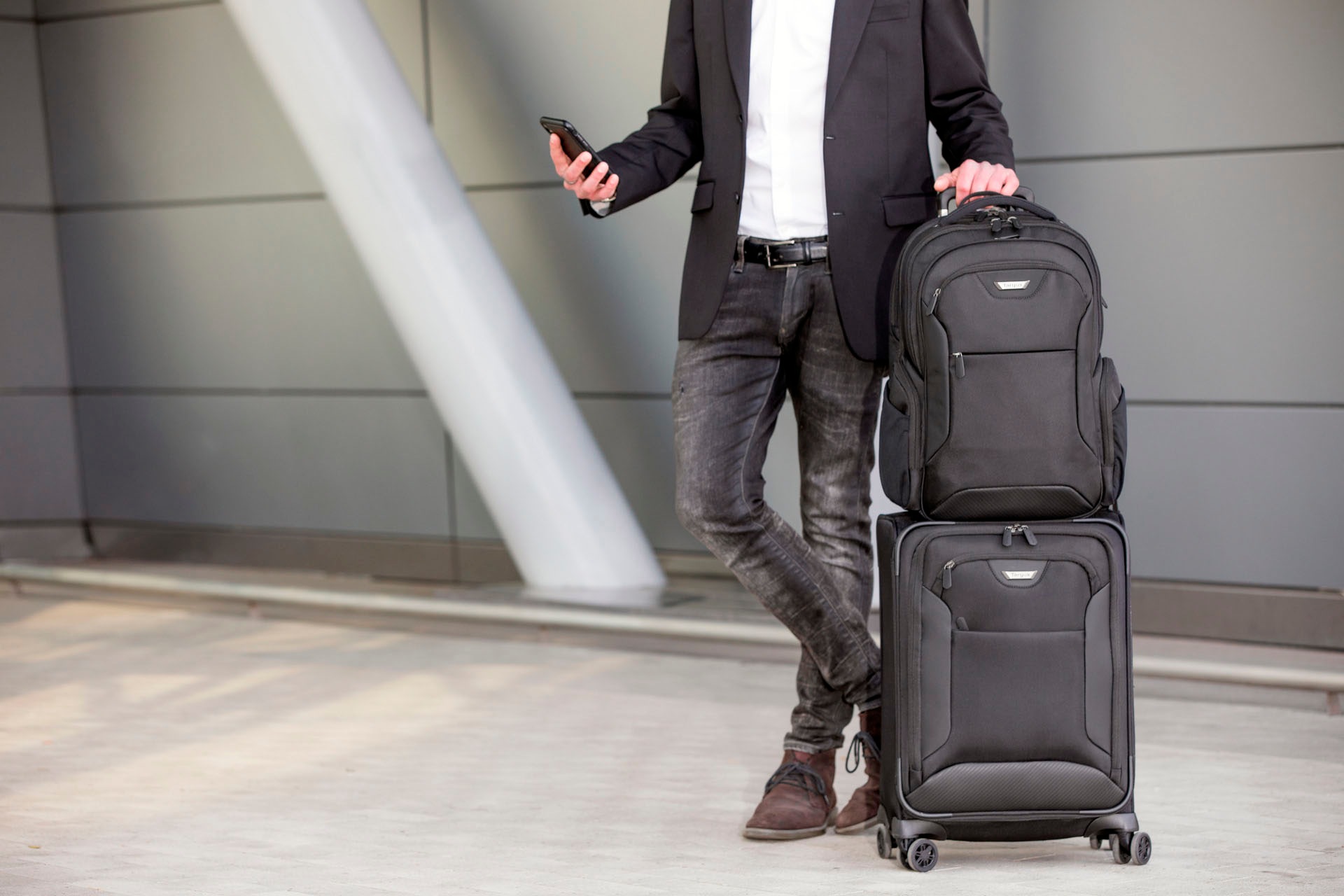 Targus Laptoprucksack »Corporate Traveller (15-15.6)«, Militärstandard 1680D, SafePort x D3O Fall- und Seitenschutz