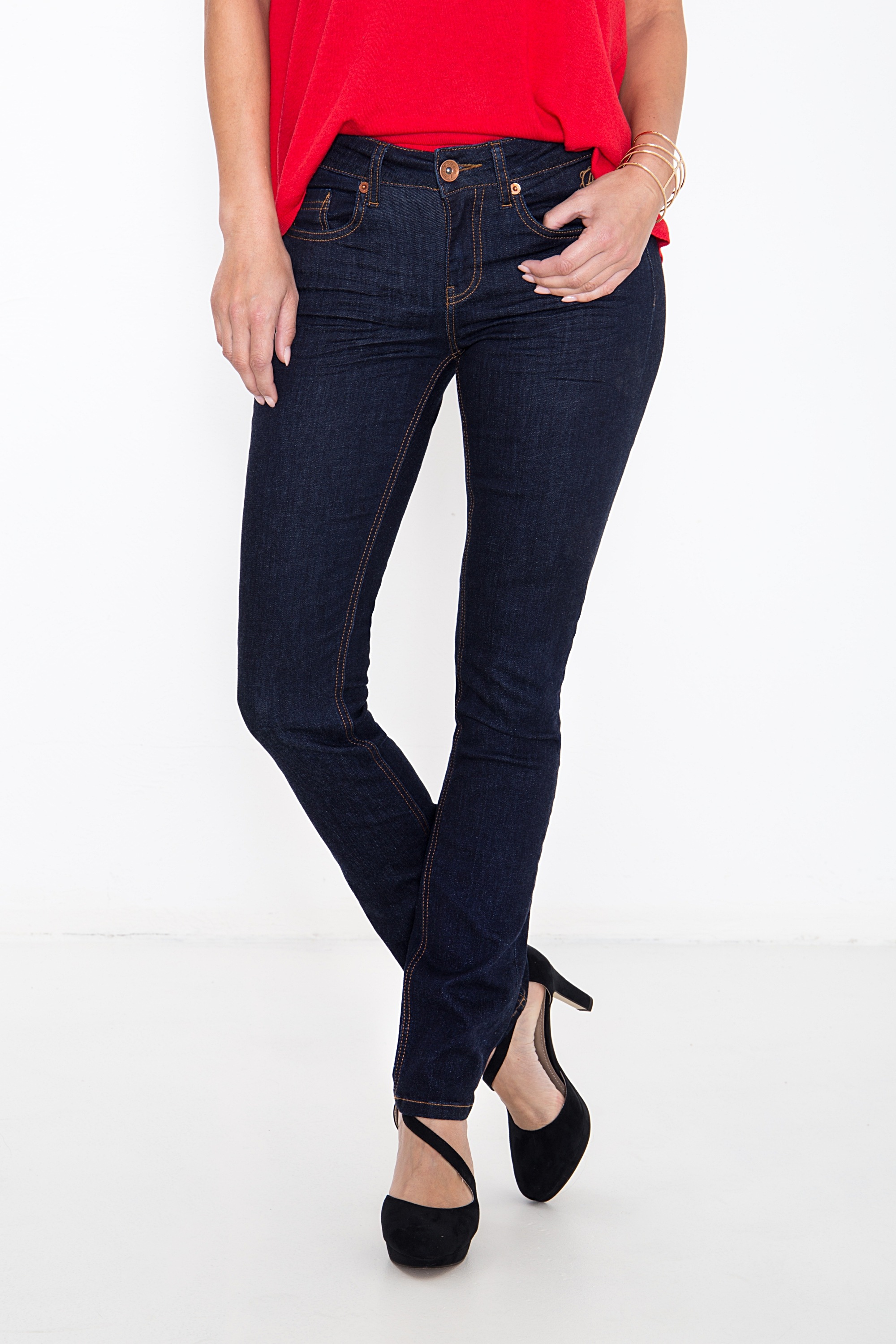 ATT Jeans 5-Pocket-Jeans »Belinda«, im Used Look, Slim Fit