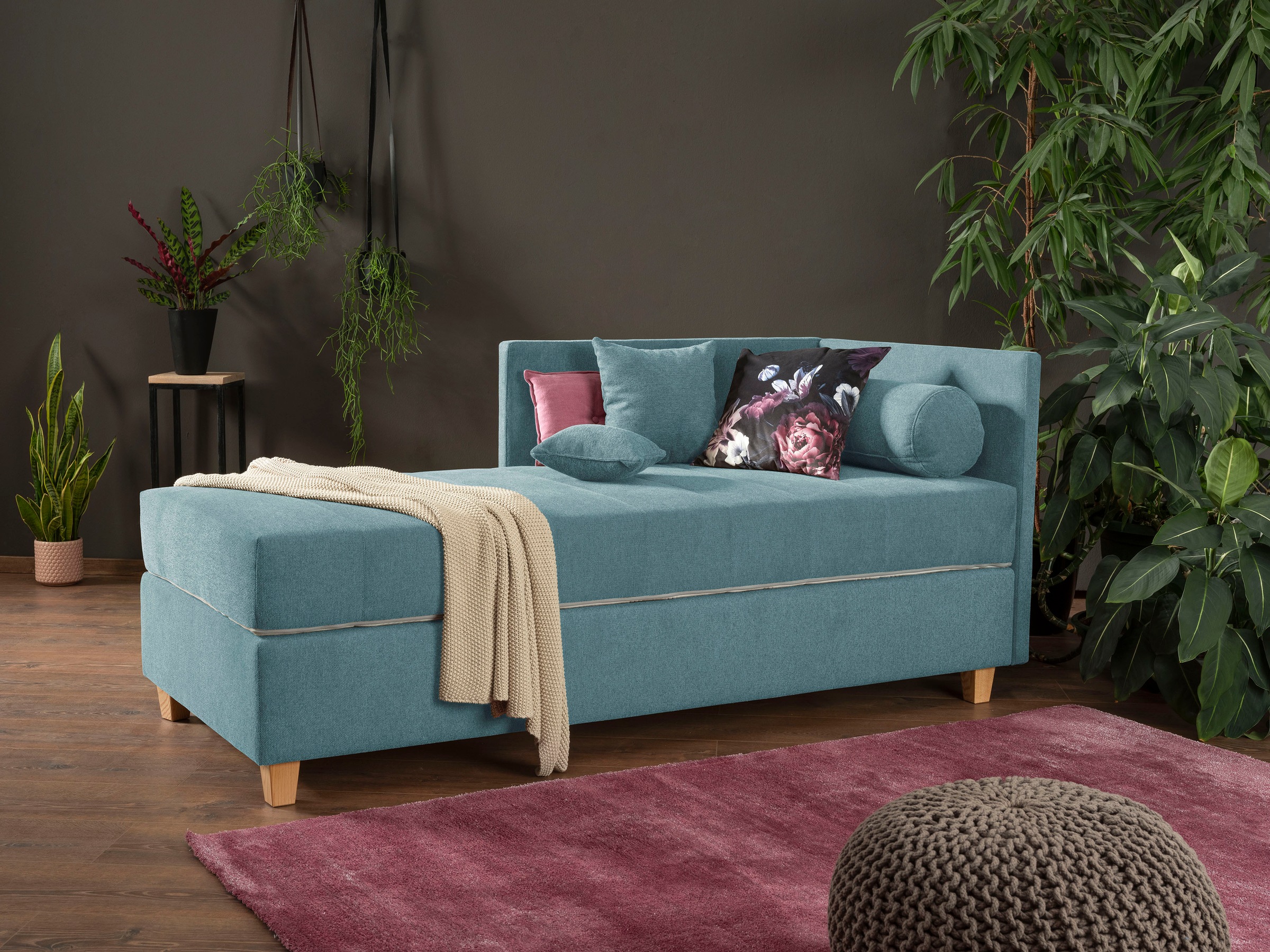 alina Schlafsofa »Kona«, 7-Zonen Taschenfederkernmatratze, Zierkissen-Set und Schlummerrollen